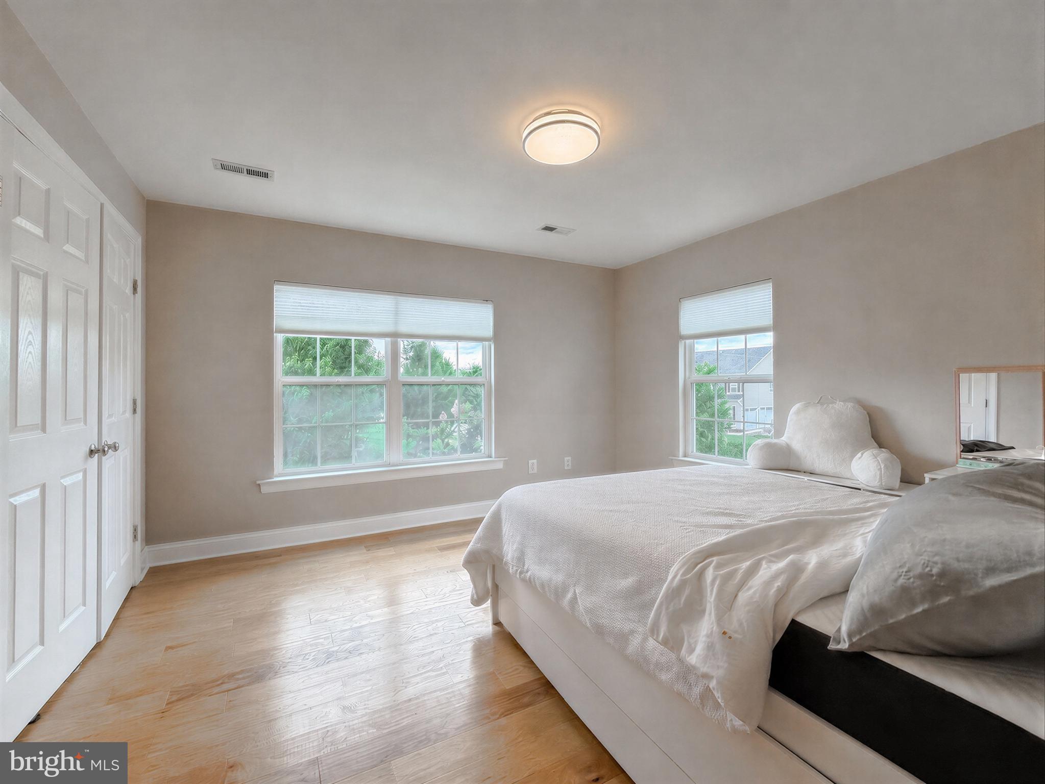LEONARDS GRANT - Residential