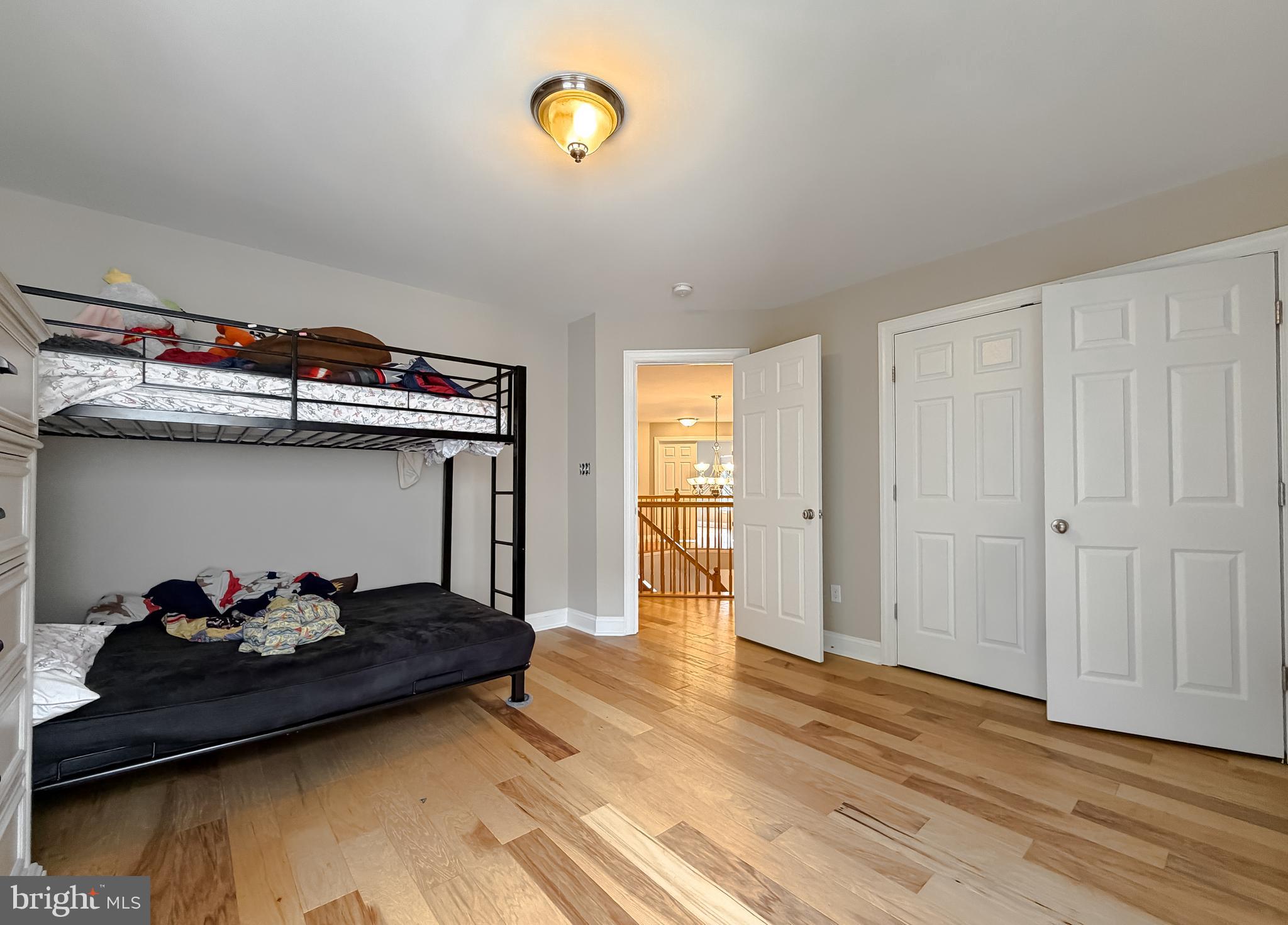 LEONARDS GRANT - Residential