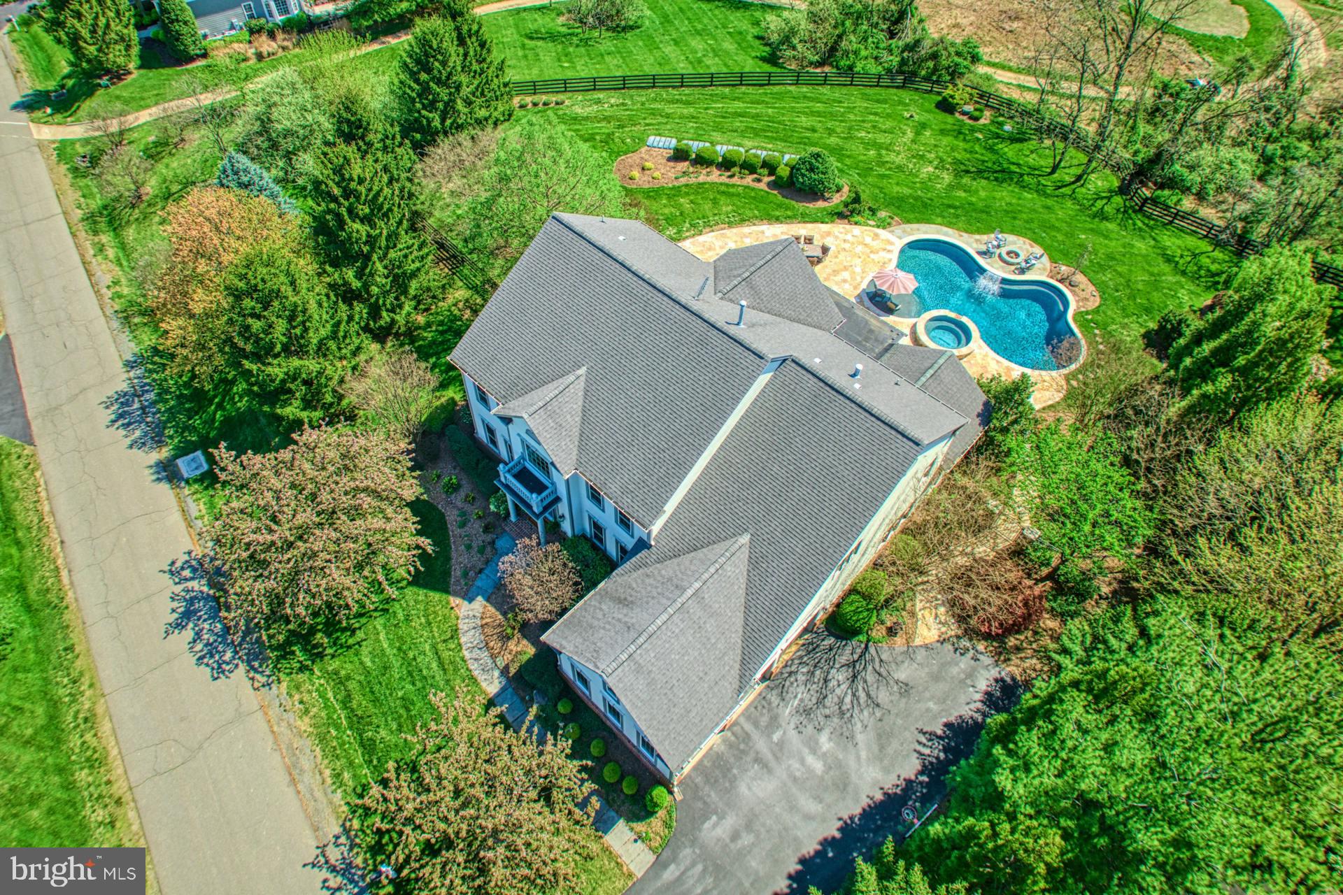 BEACON HILL - Residential