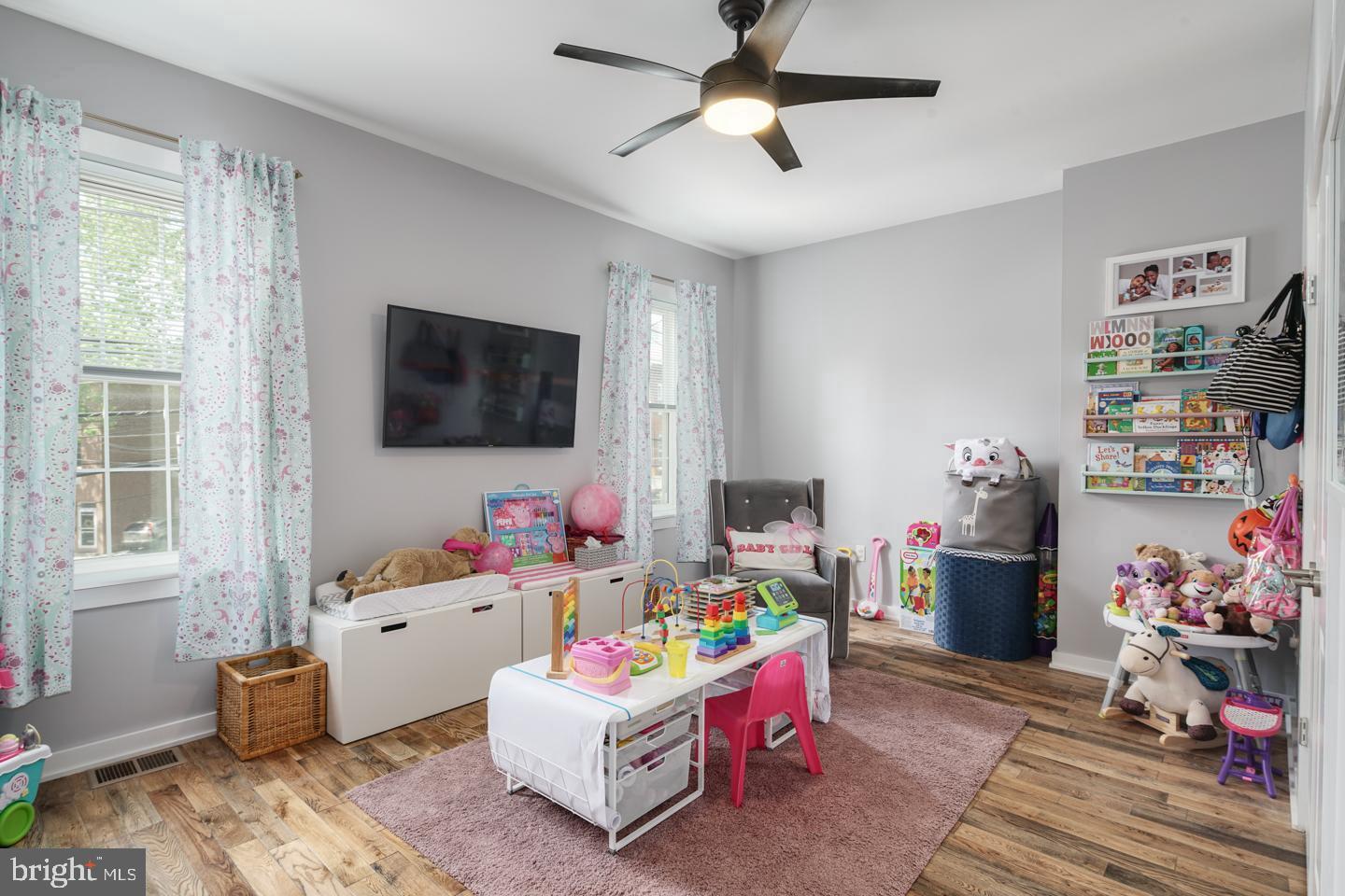 GRADUATE HOSPITAL - Residential Lease
