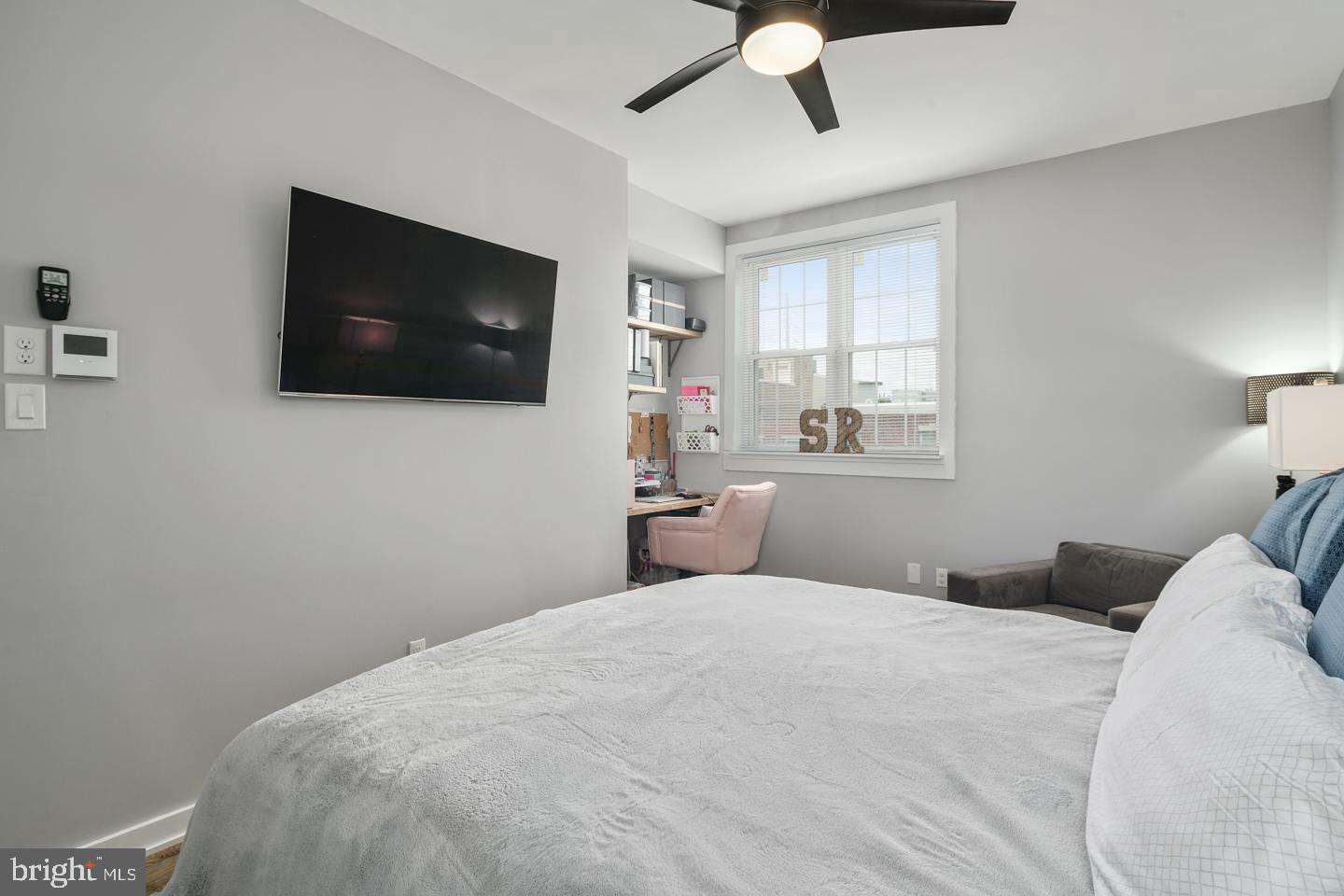 GRADUATE HOSPITAL - Residential Lease