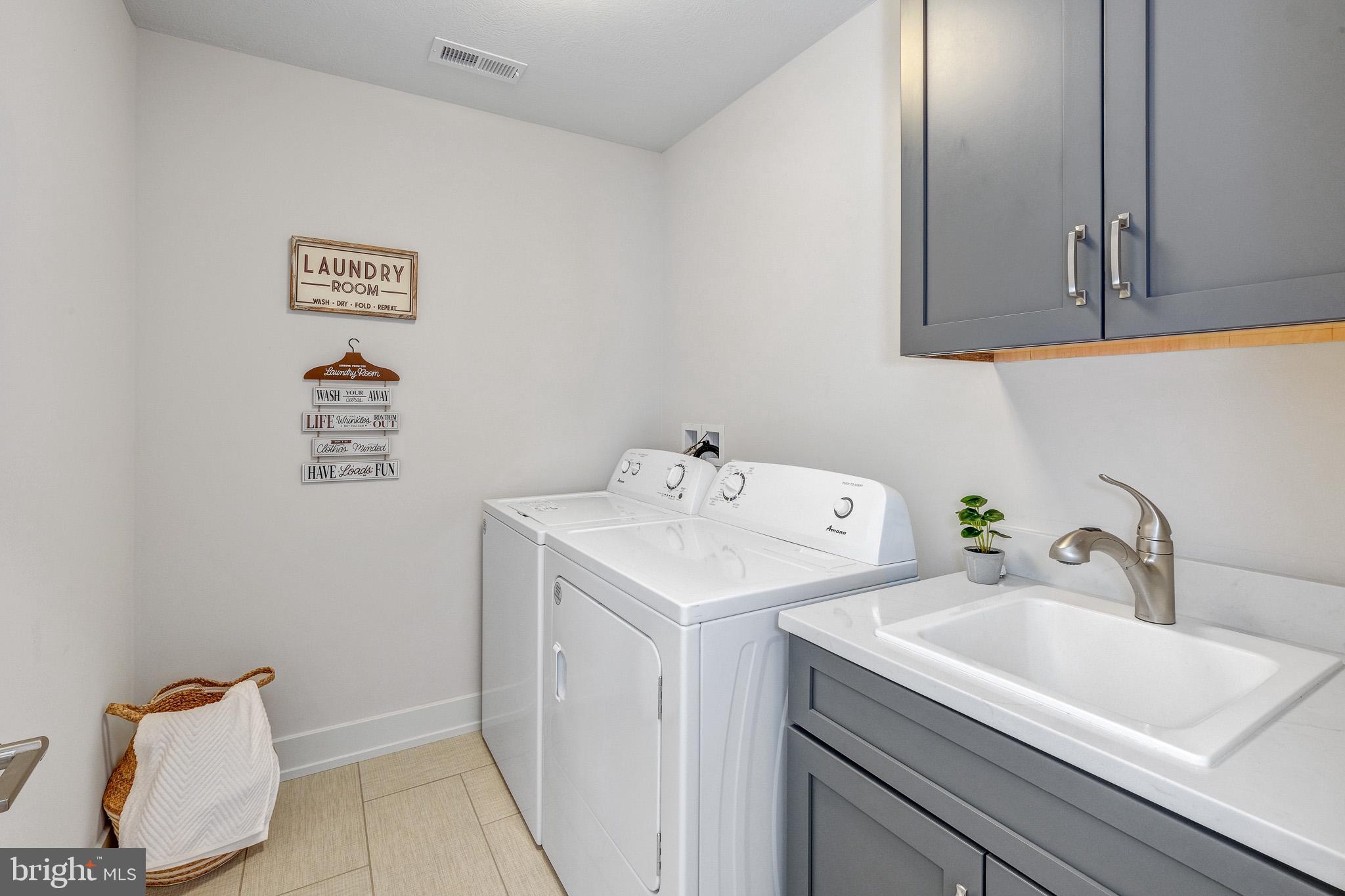 CEDAR VIEW - Residential