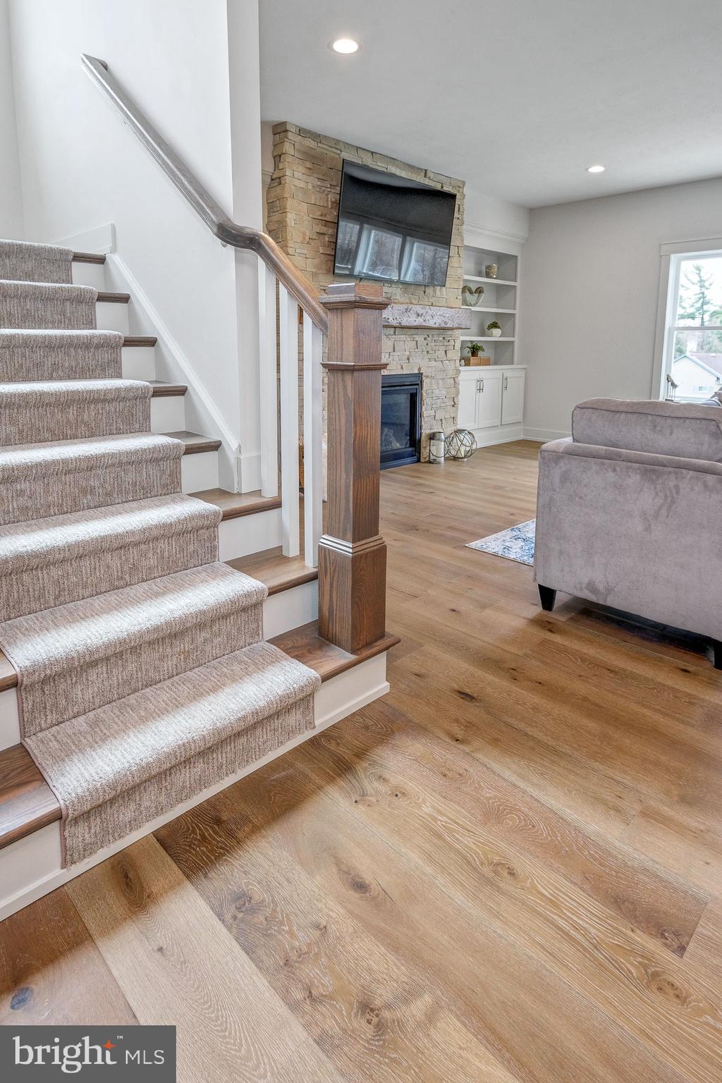 CEDAR VIEW - Residential