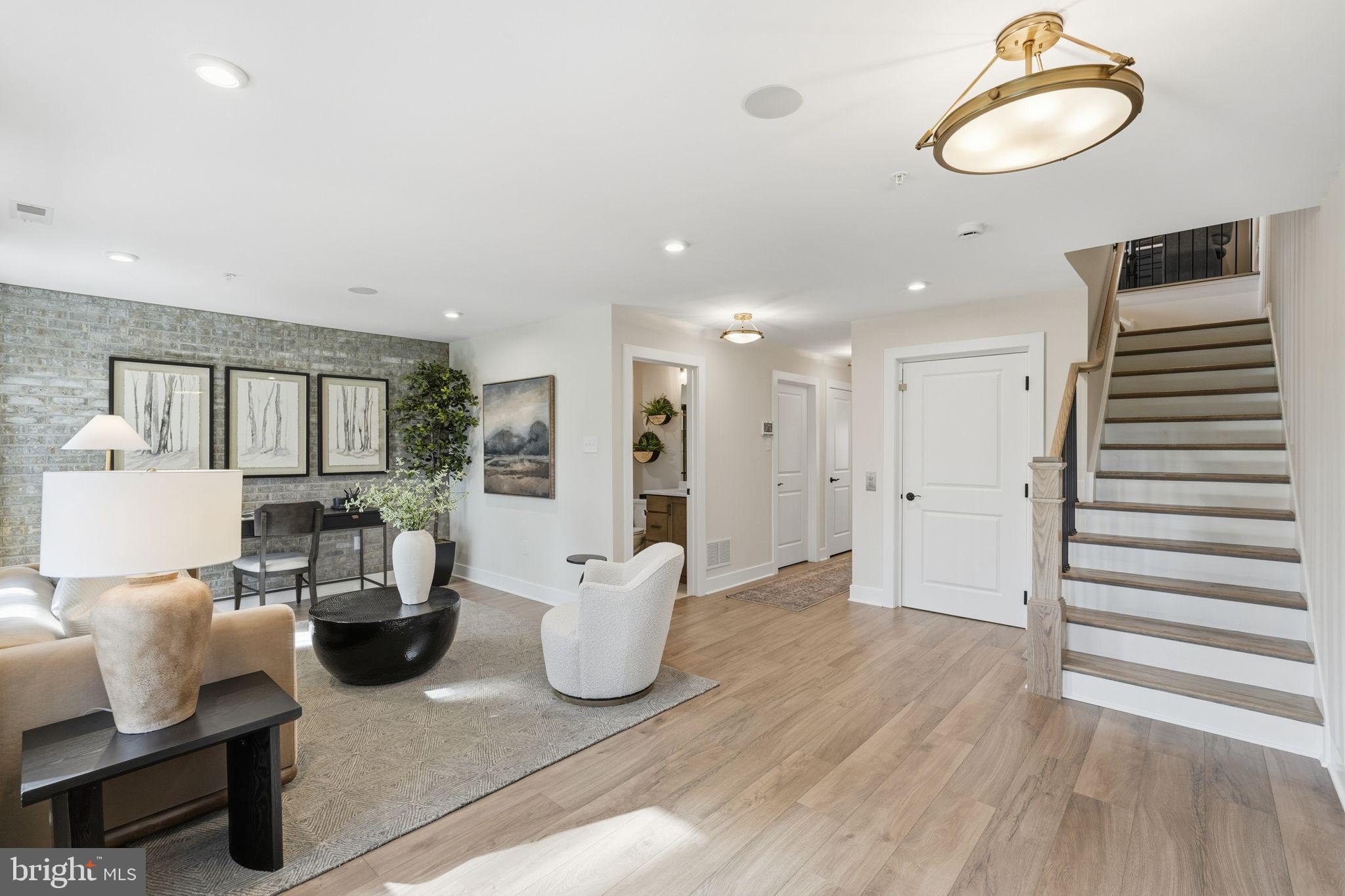 TOWNS AT PENNYBROOK - Residential