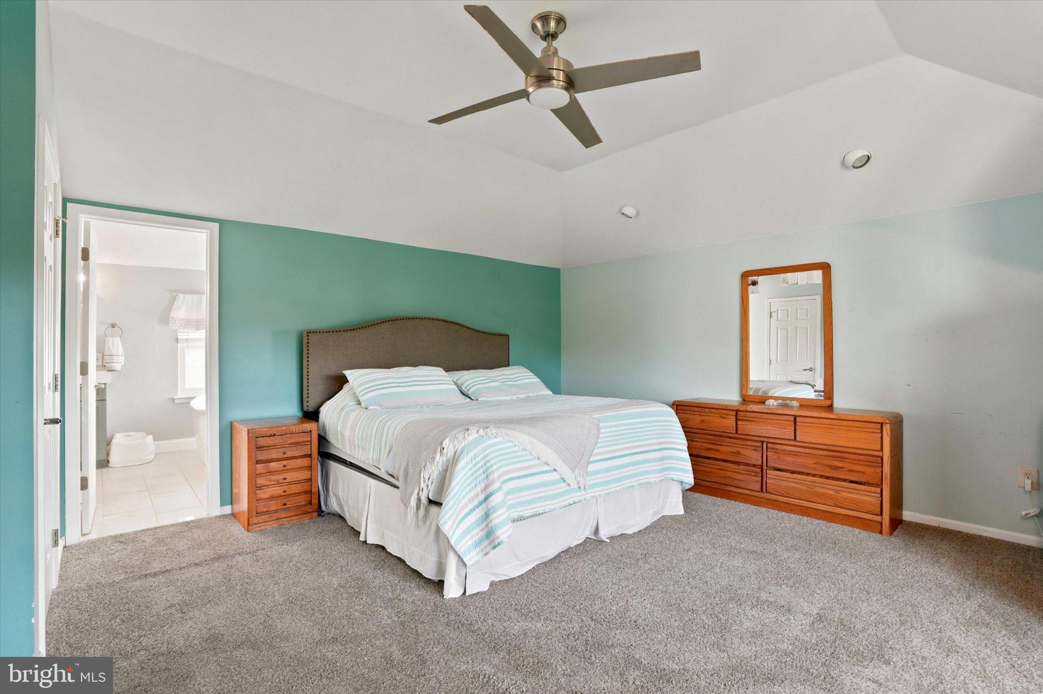 WOODFIELD ESTATES - Residential