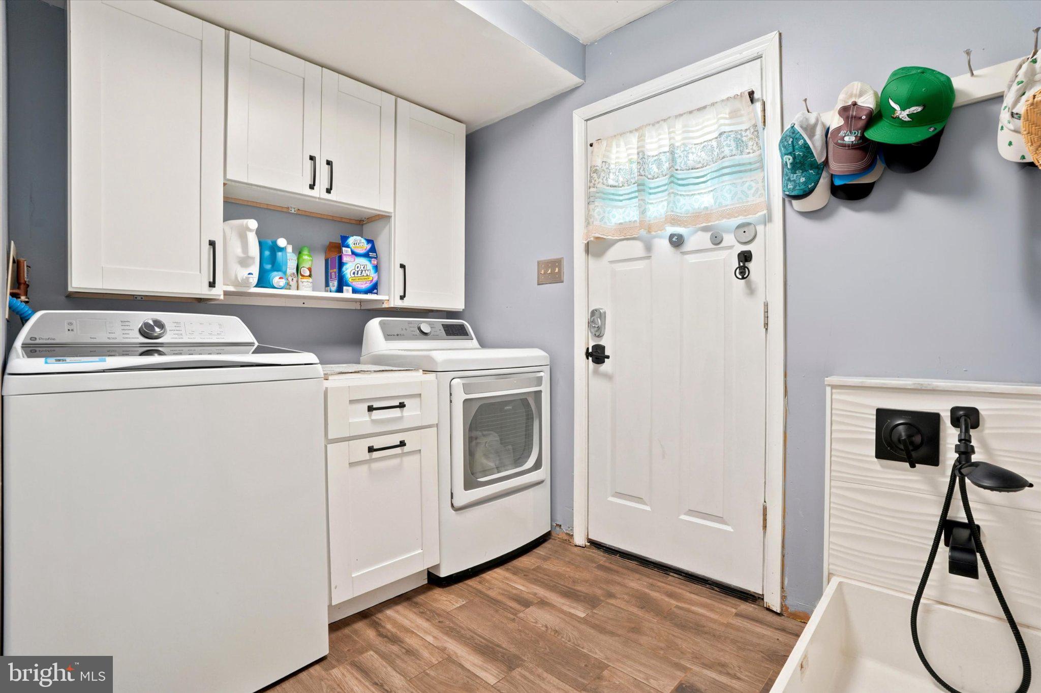 WOODFIELD ESTATES - Residential