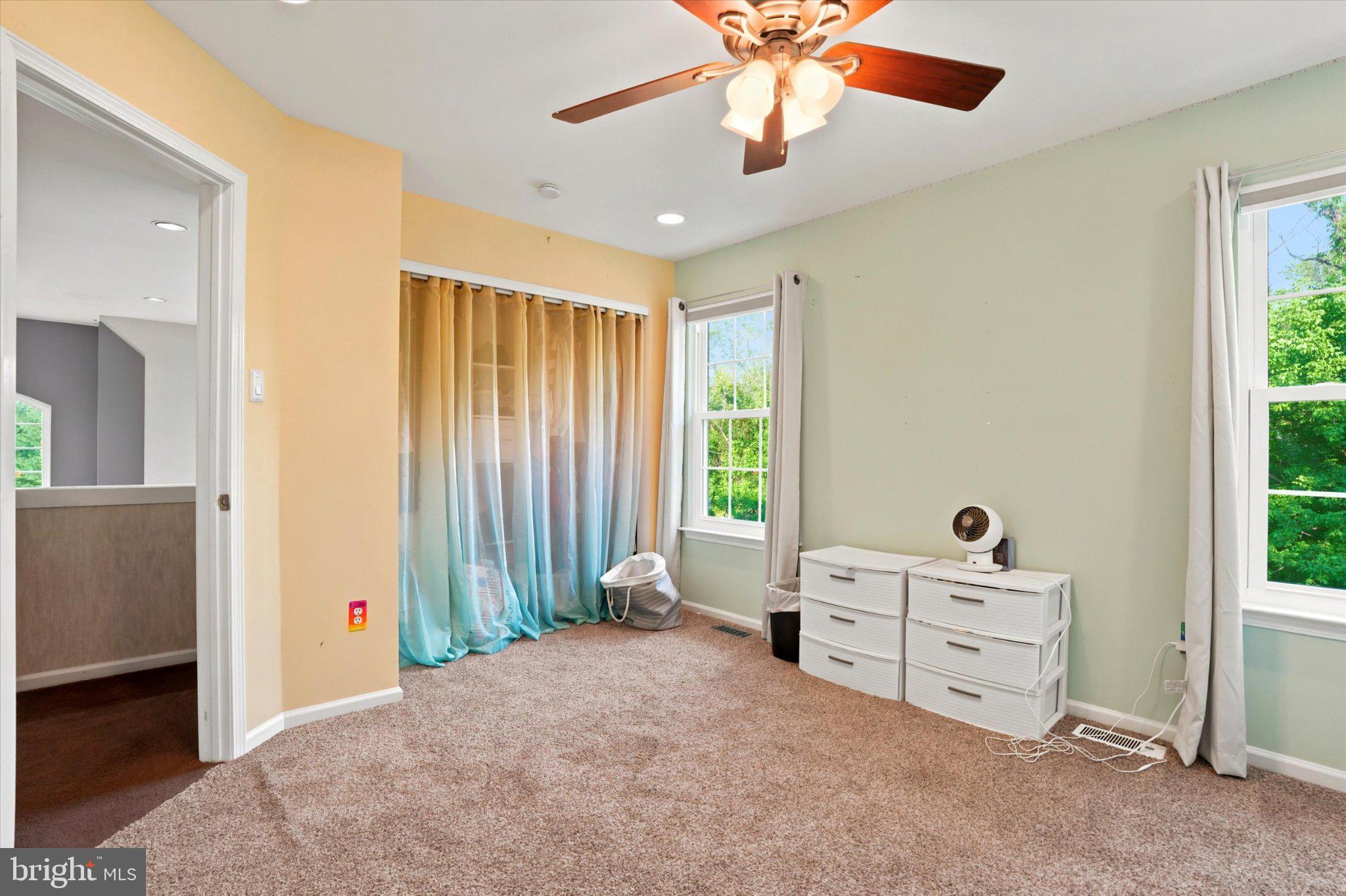 WOODFIELD ESTATES - Residential