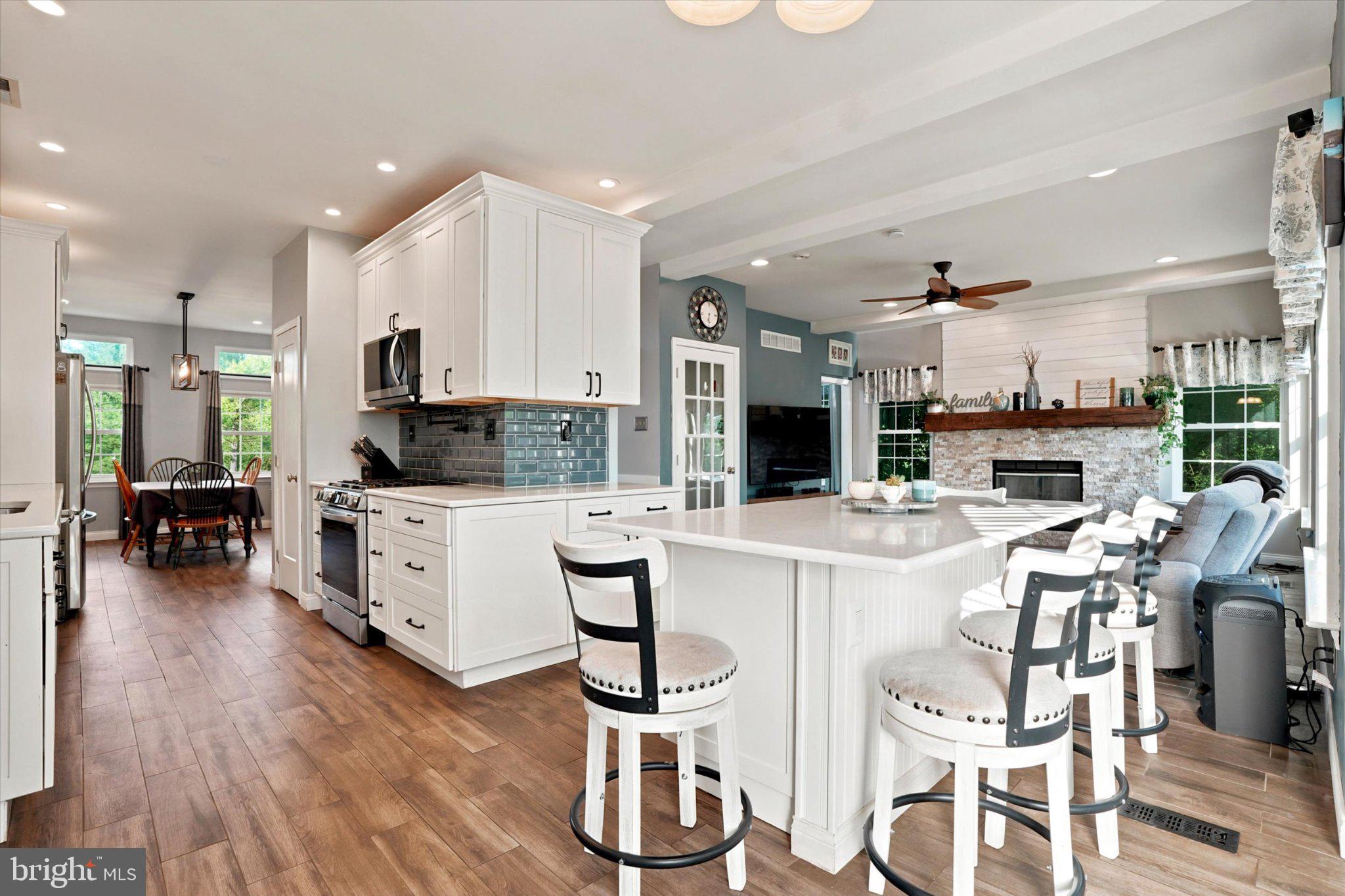 WOODFIELD ESTATES - Residential