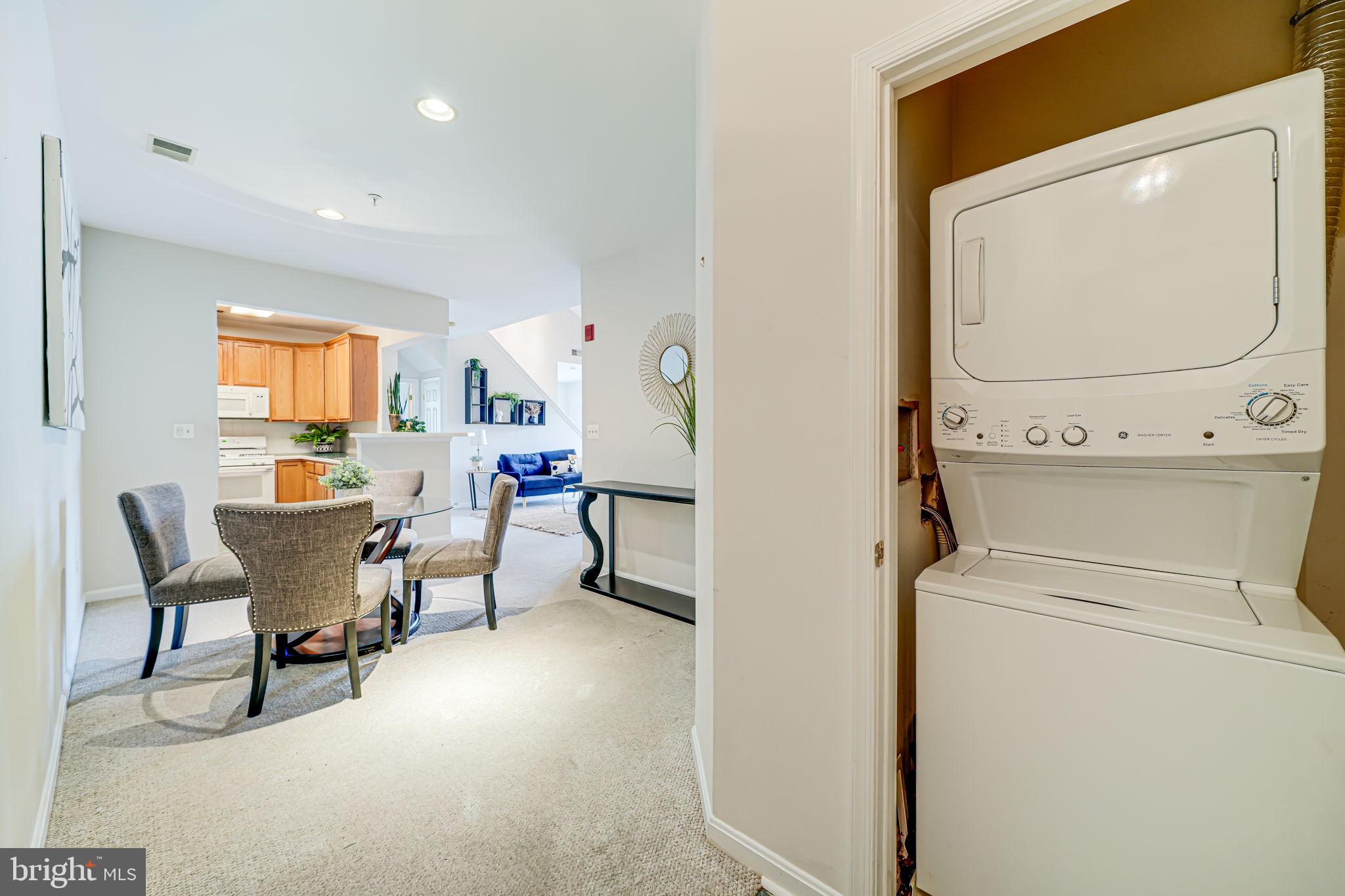 WESTBROOK COURT - Residential
