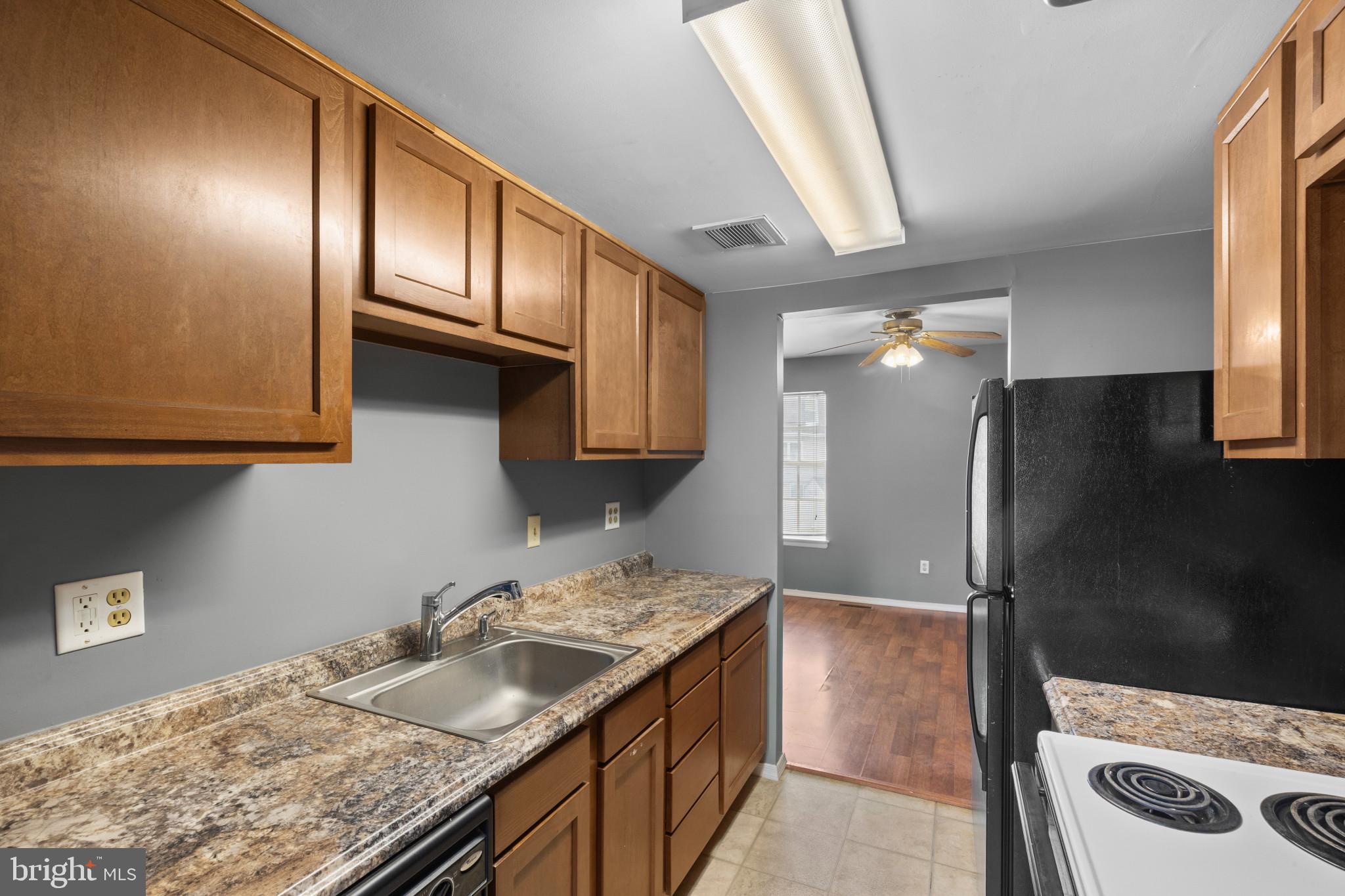 SPRING MEADOWS CONDO - Residential