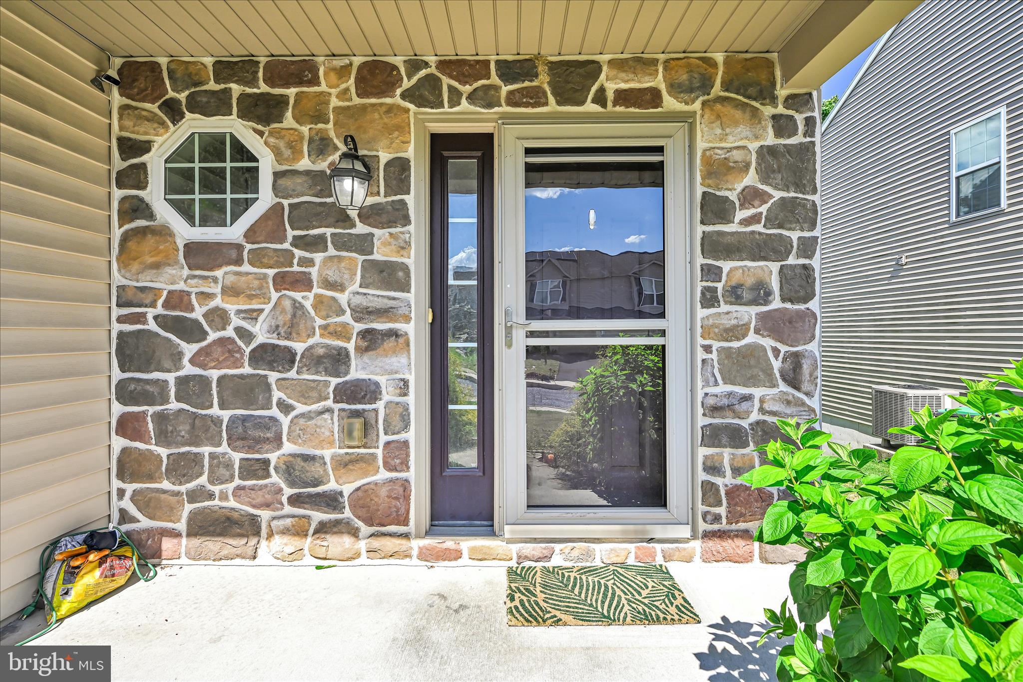 AMBER RIDGE - Residential