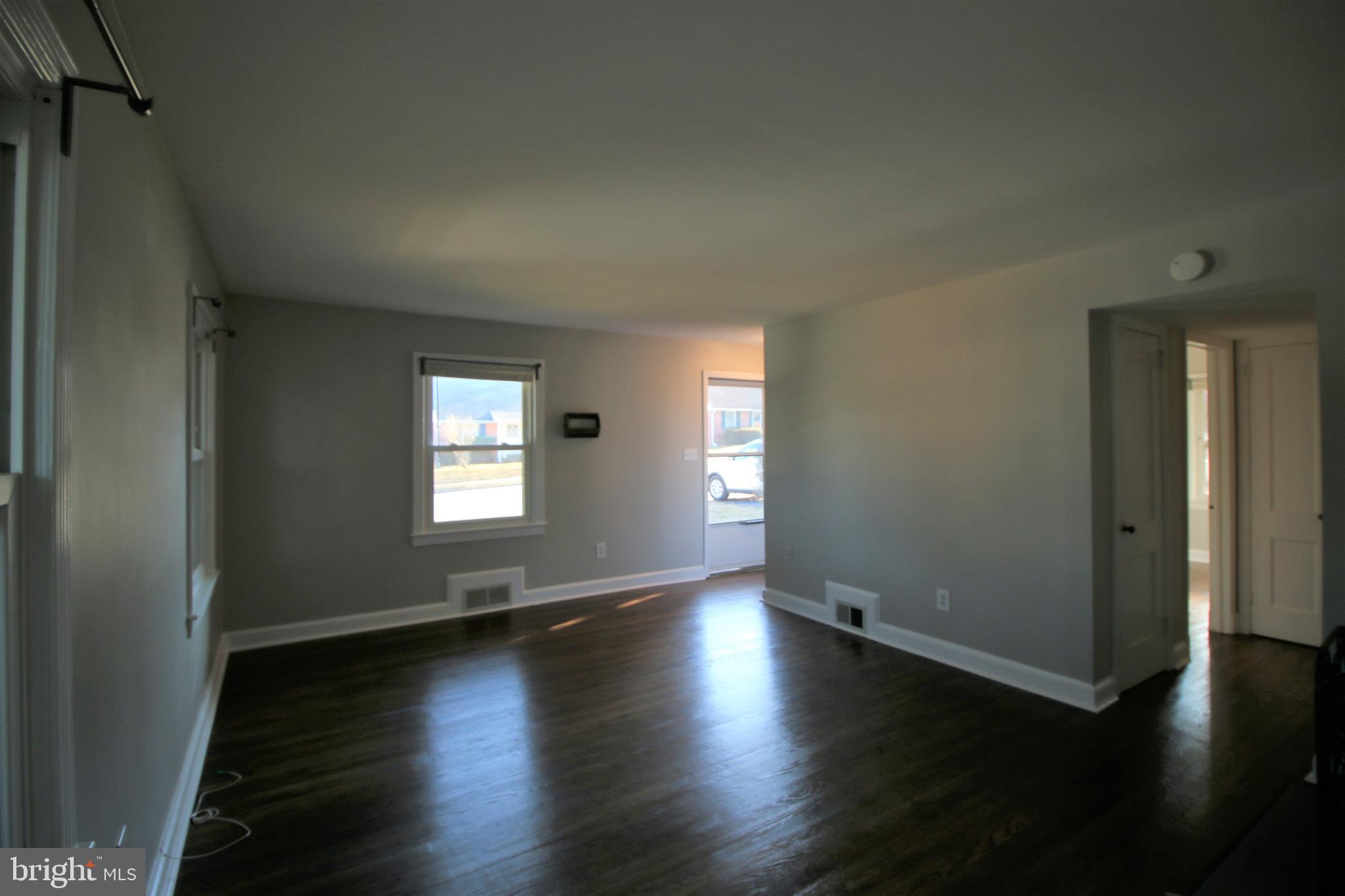 ROCKCREST - Residential Lease