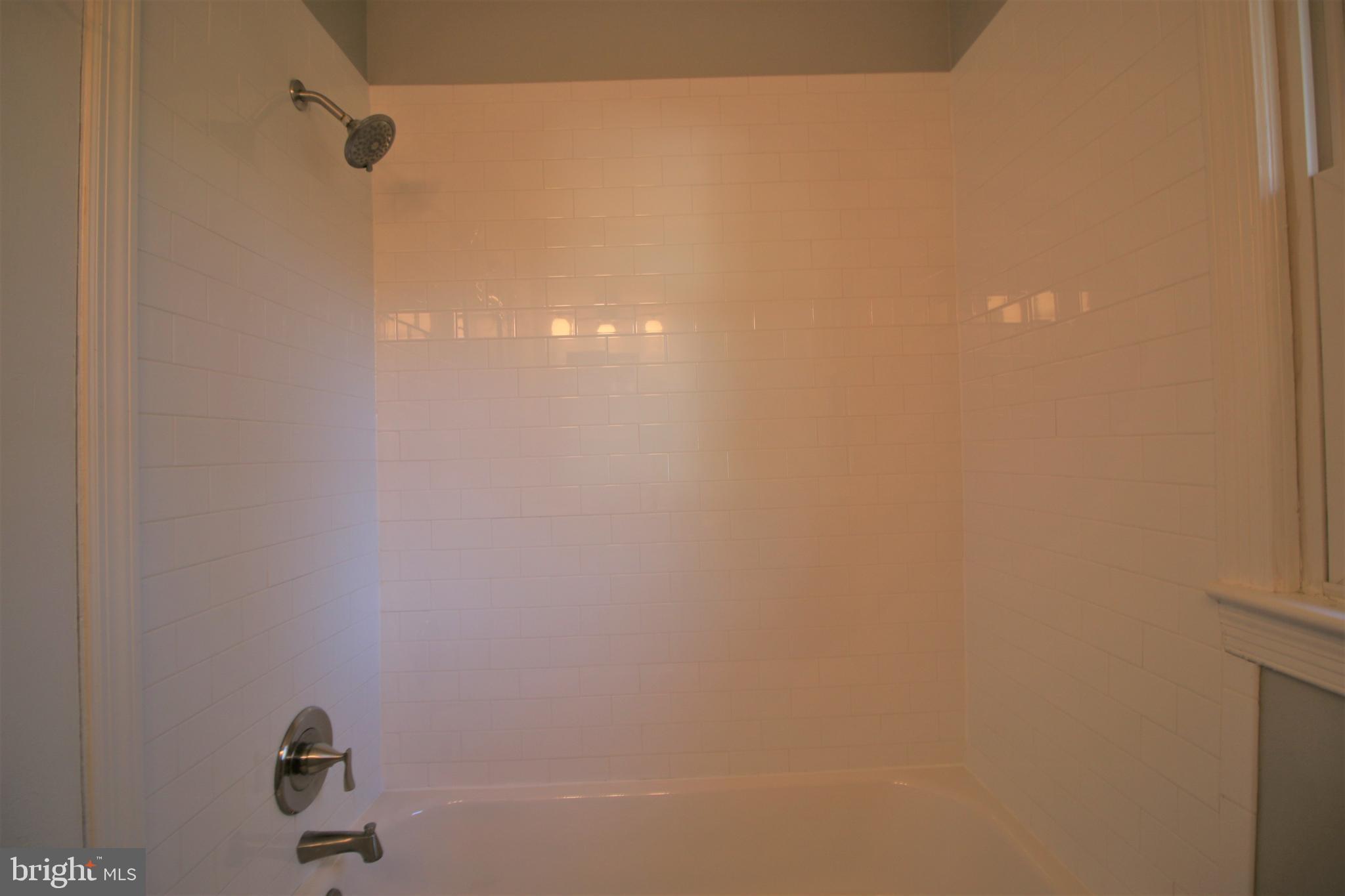 ROCKCREST - Residential Lease