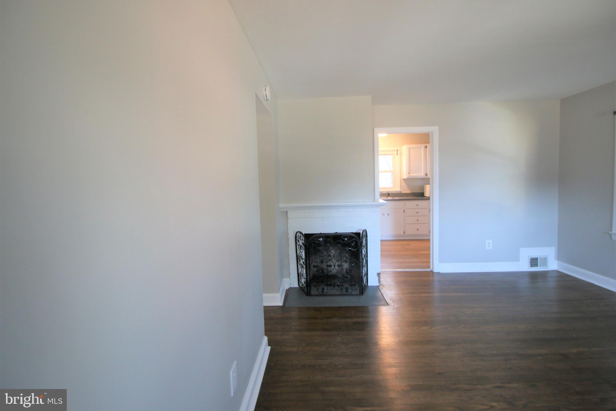 ROCKCREST - Residential Lease