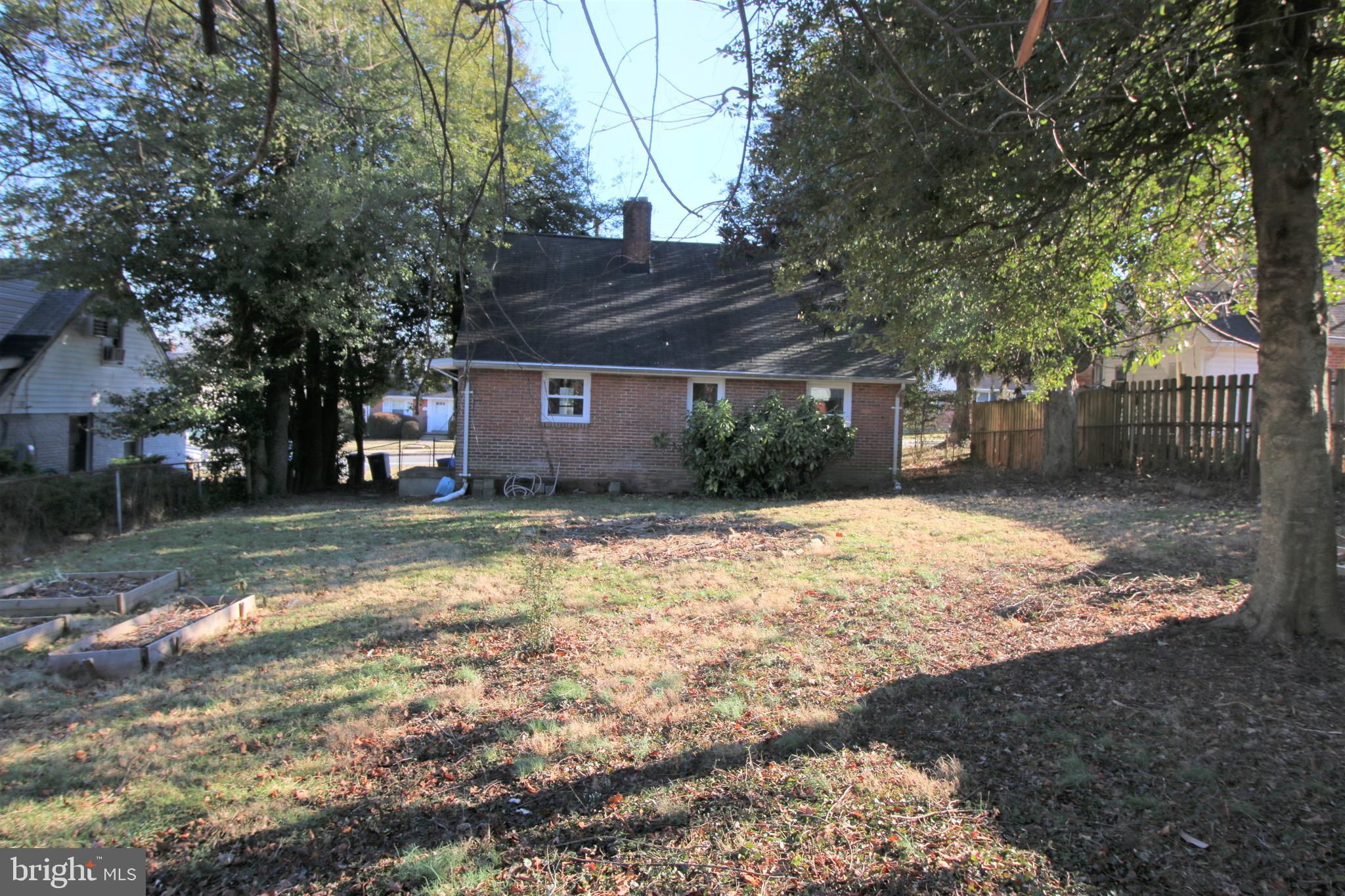ROCKCREST - Residential Lease