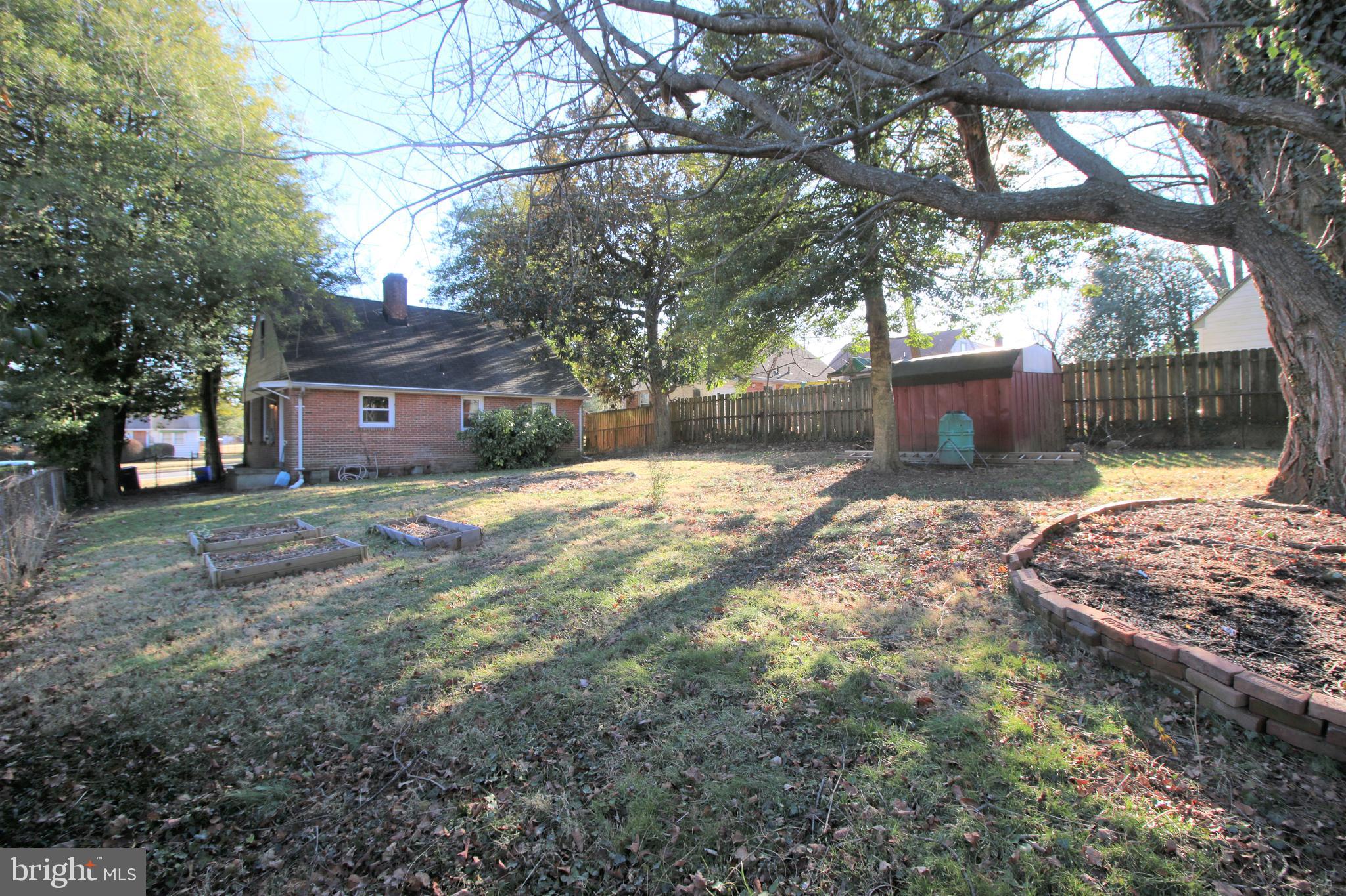 ROCKCREST - Residential Lease