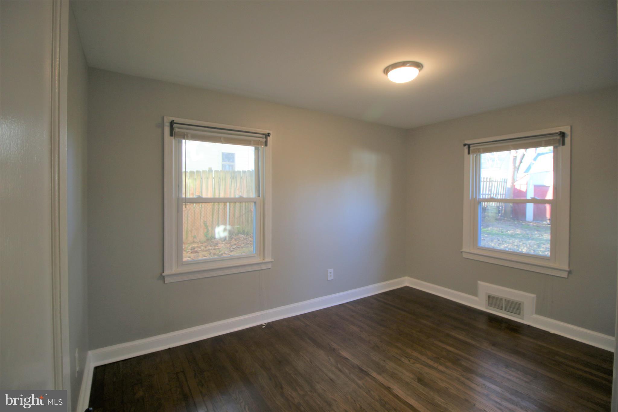 ROCKCREST - Residential Lease