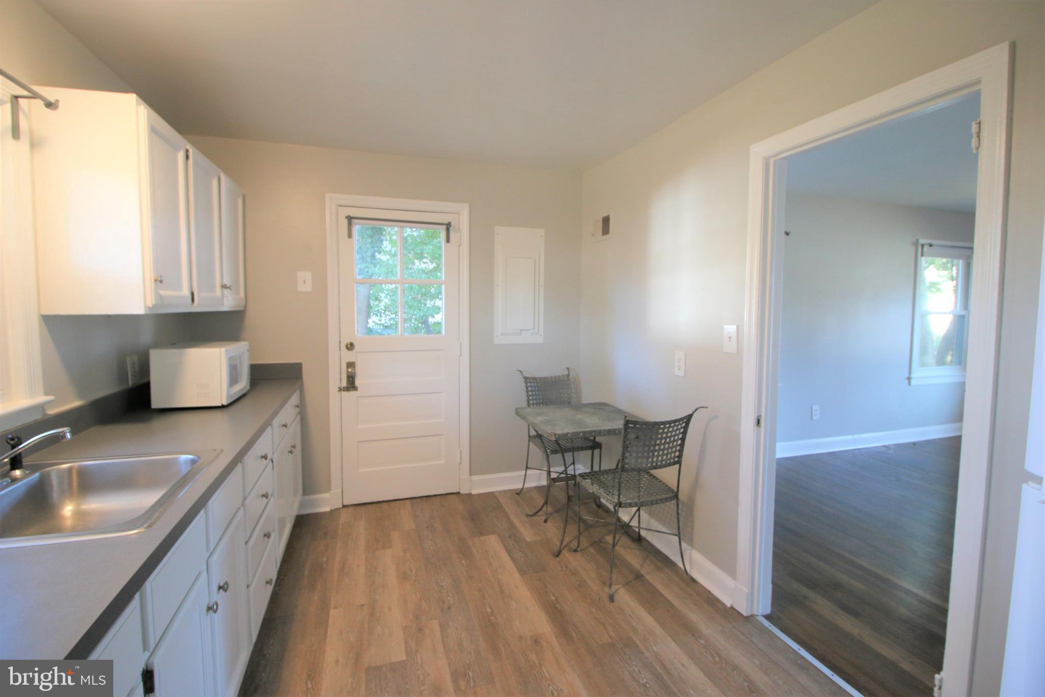 ROCKCREST - Residential Lease