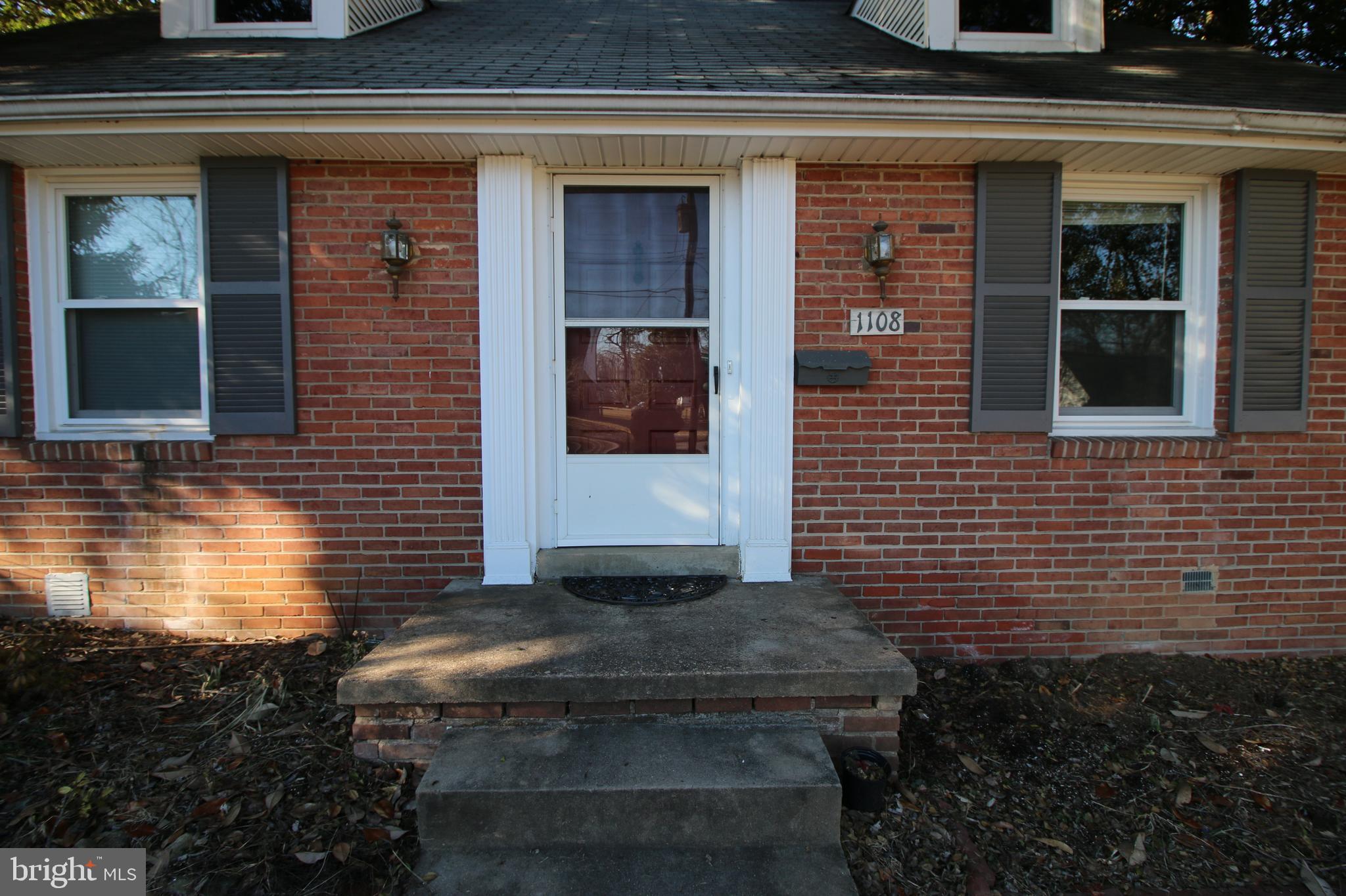 ROCKCREST - Residential Lease