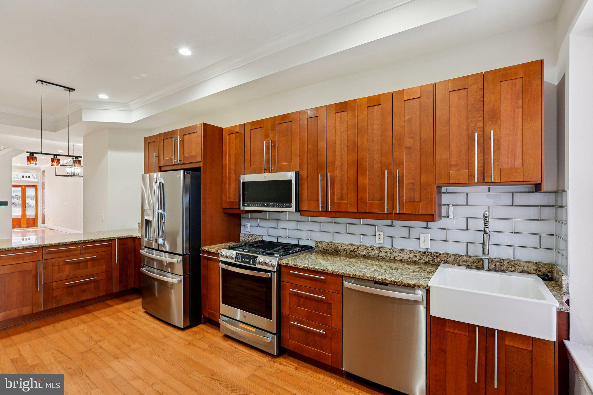 RESERVOIR HILL - Residential