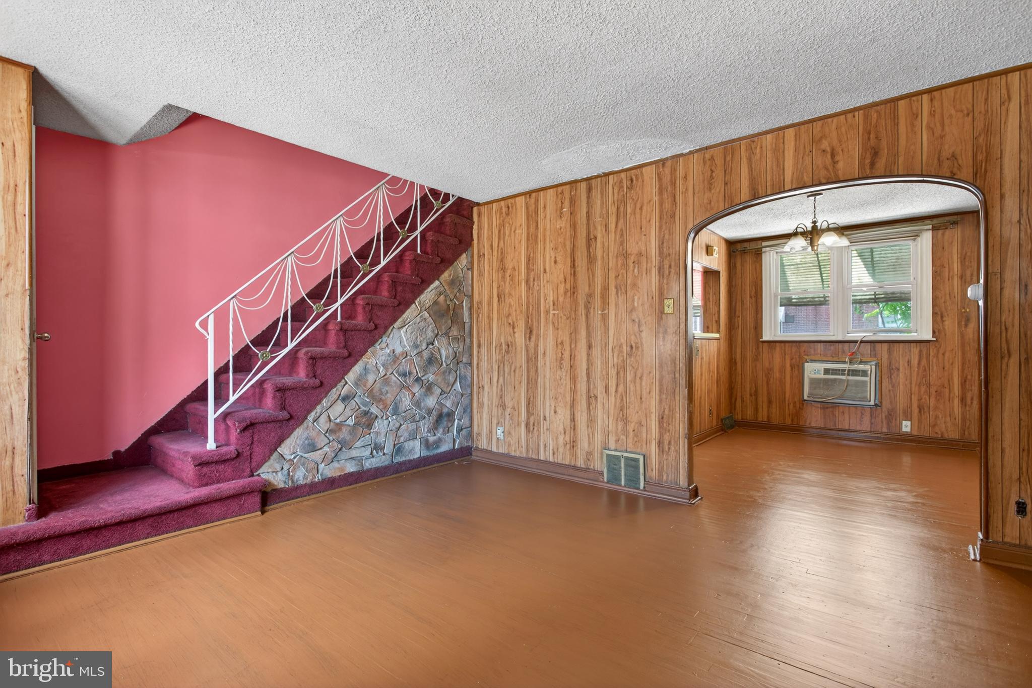 JUNIATA - Residential