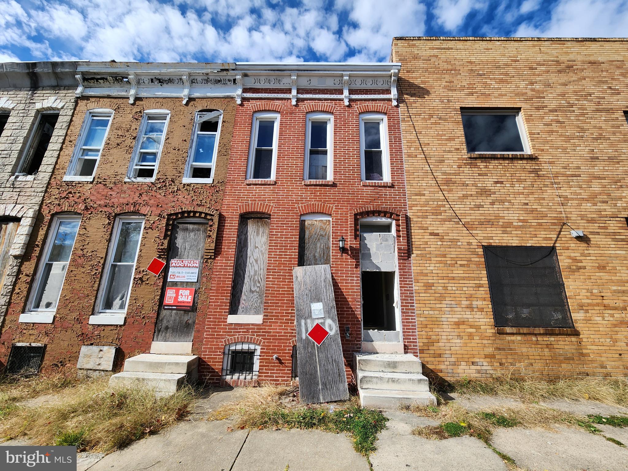 SANDTOWN-WINCHESTER - Residential
