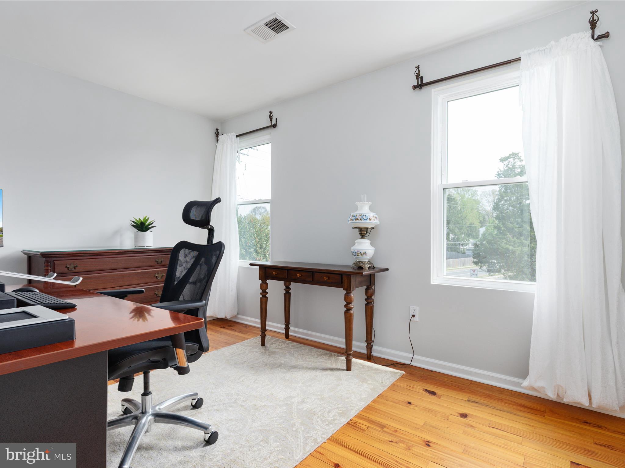 CHESTNUT GROVE - Residential