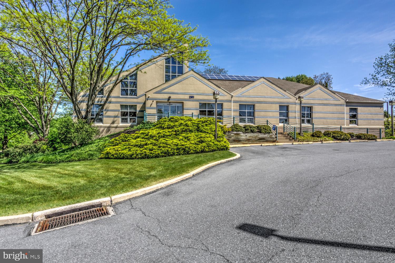 EAST HEMPFIELD TWP - Commercial Sale