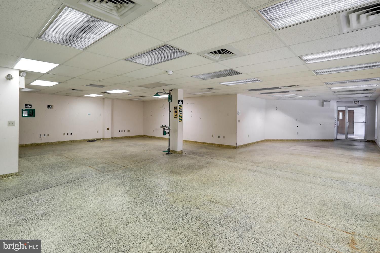 EAST HEMPFIELD TWP - Commercial Sale