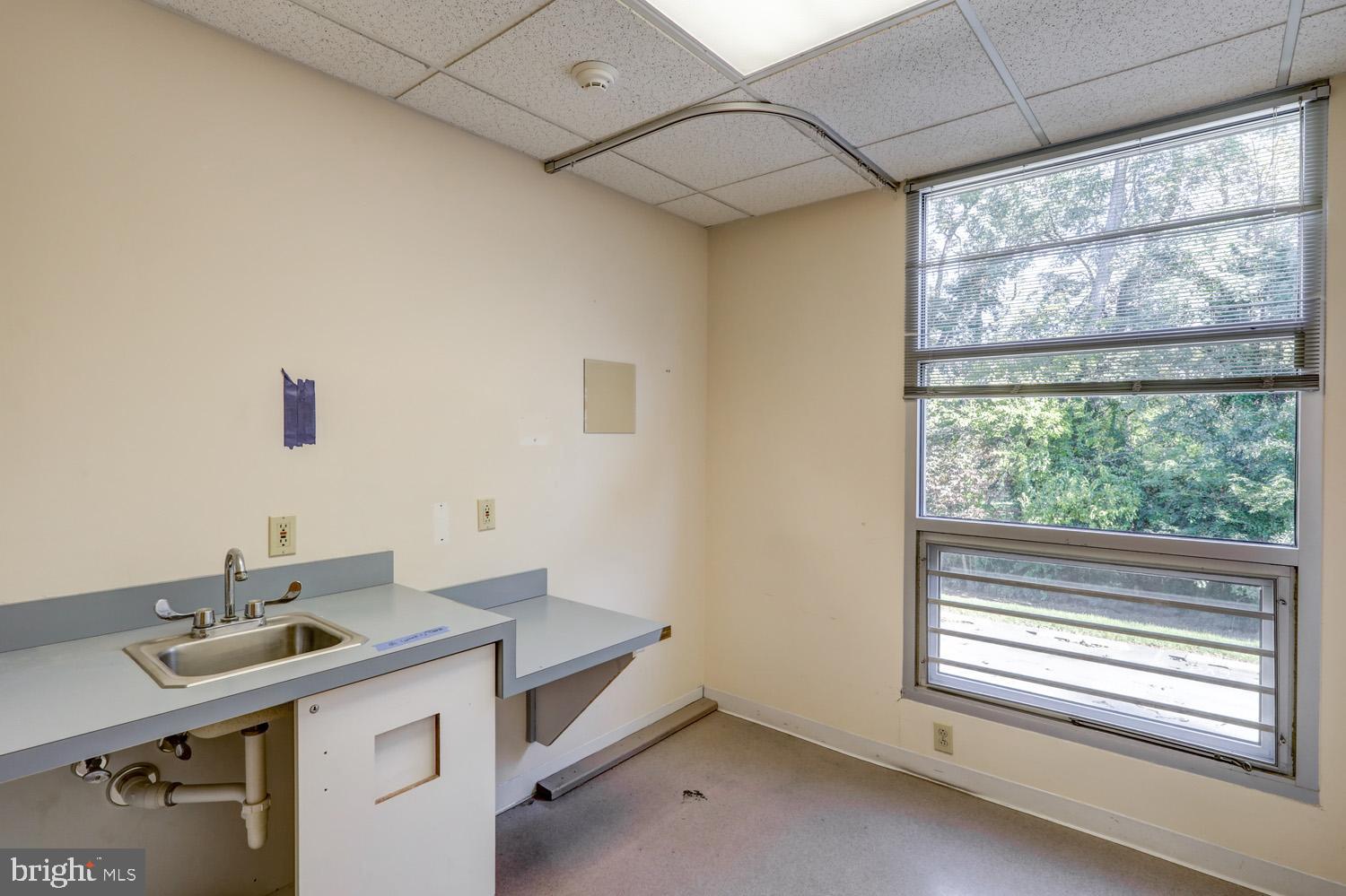 EAST HEMPFIELD TWP - Commercial Sale