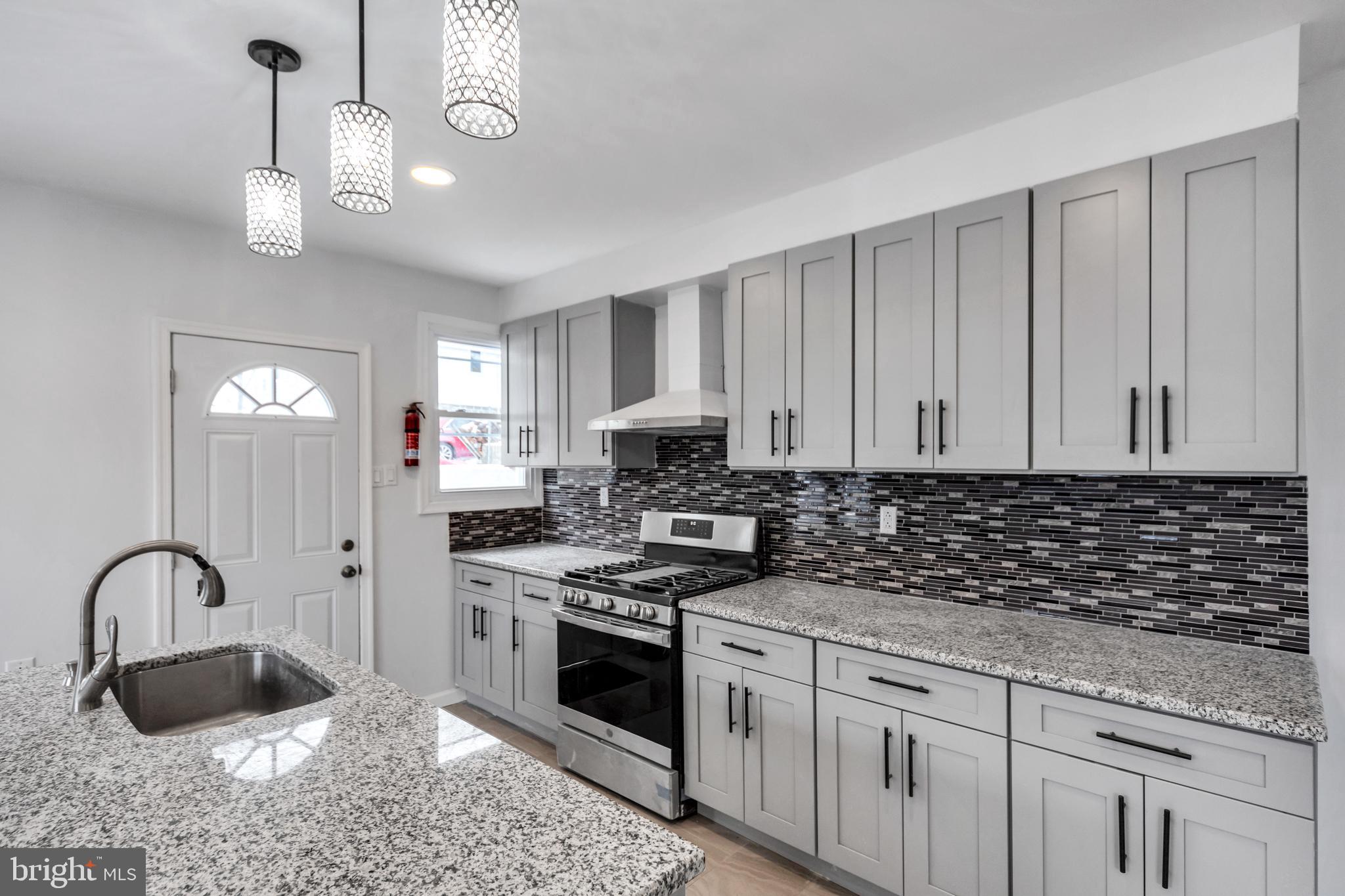 HIGHLAND PARK - Residential
