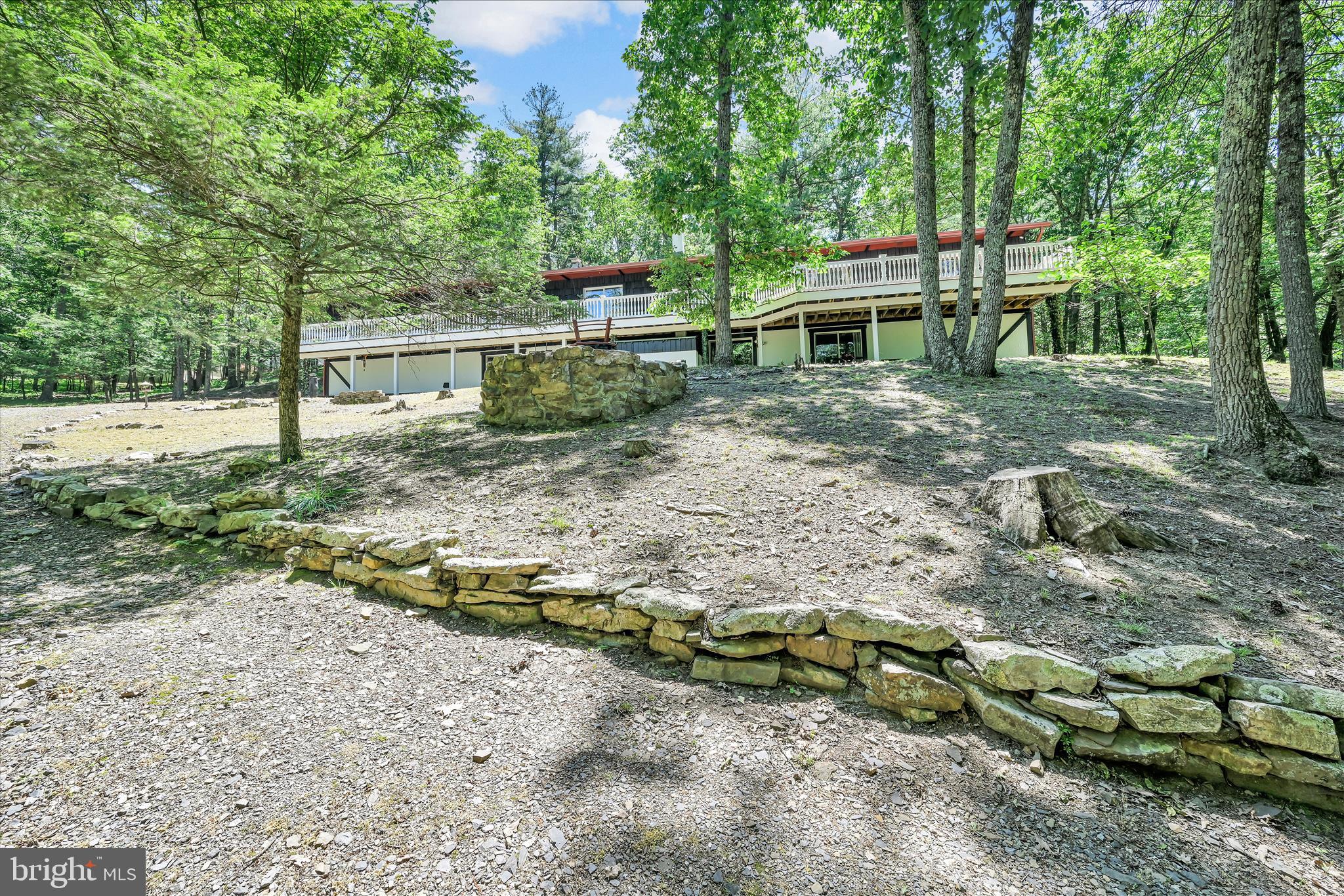 LAKE WYNONAH - Residential