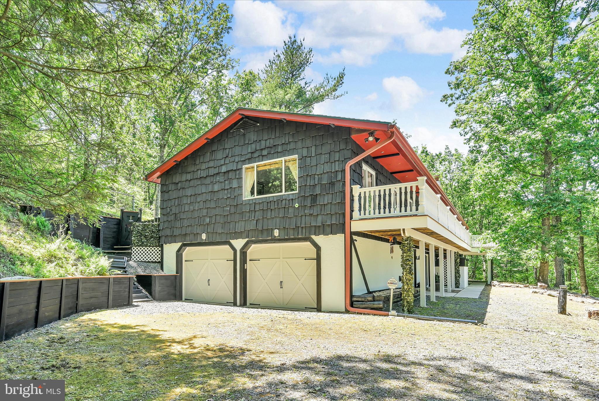 LAKE WYNONAH - Residential