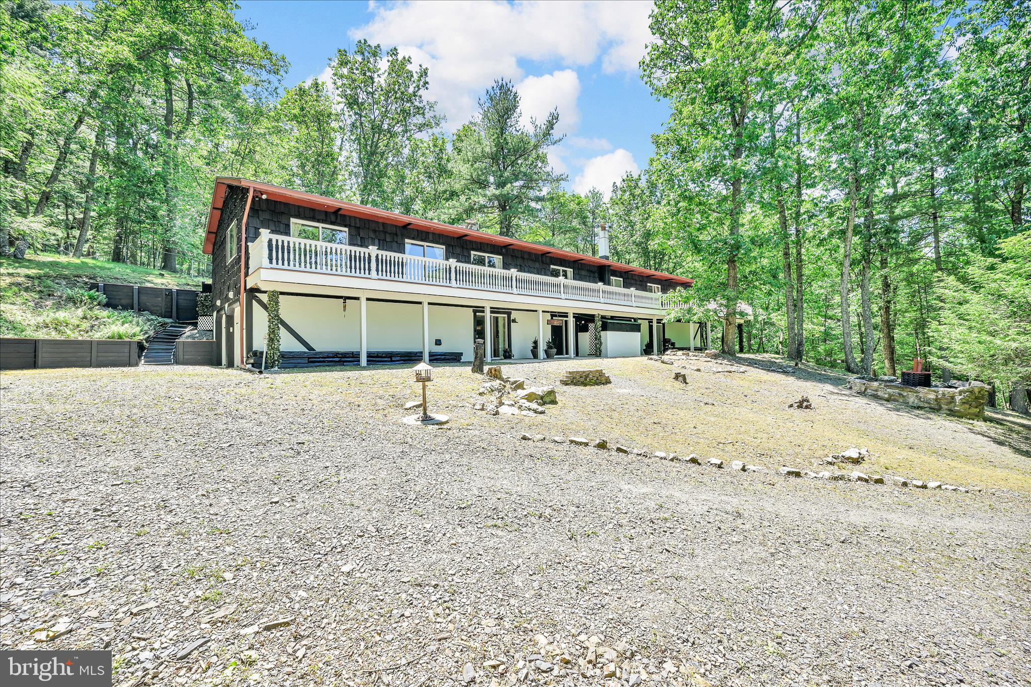 LAKE WYNONAH - Residential