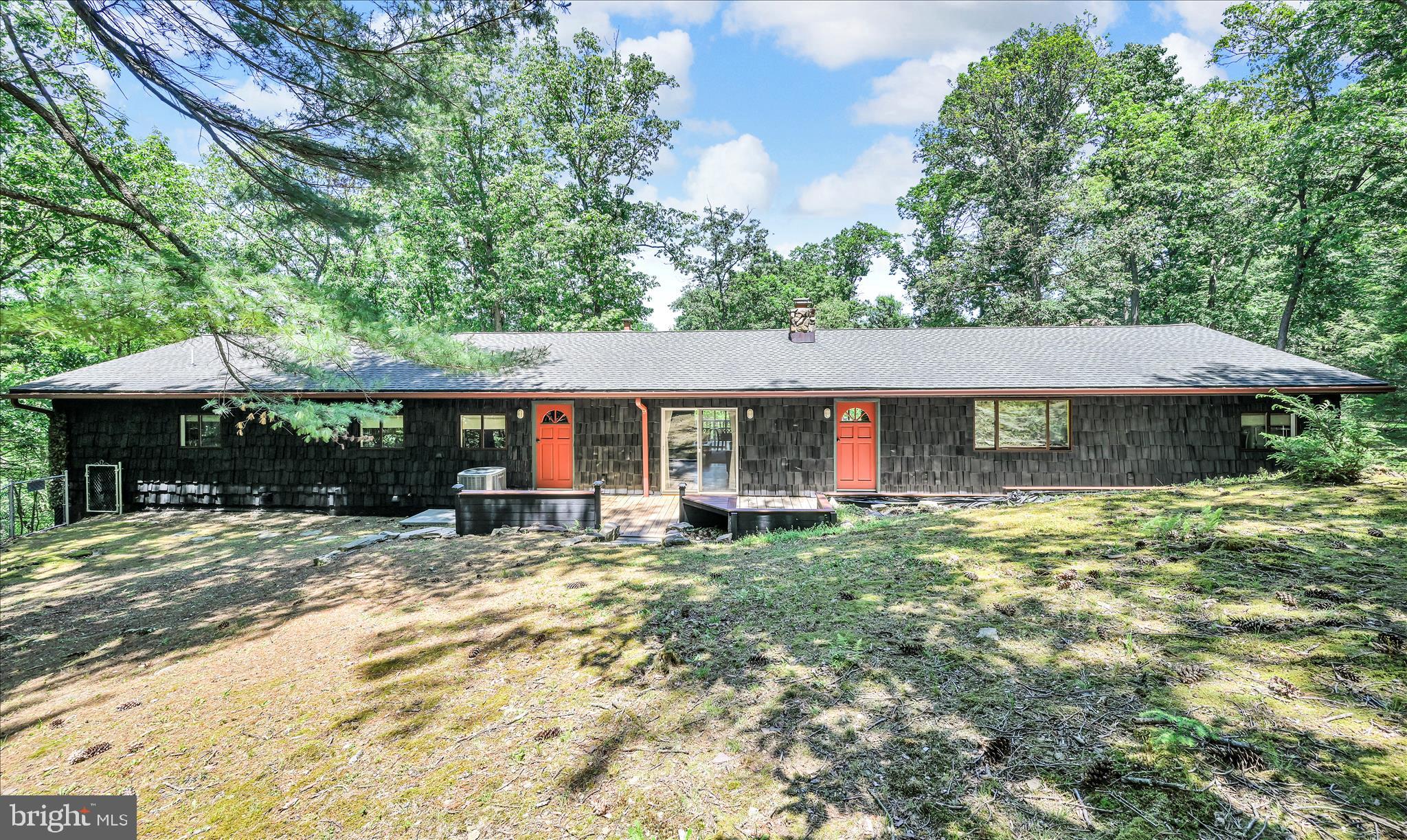 LAKE WYNONAH - Residential