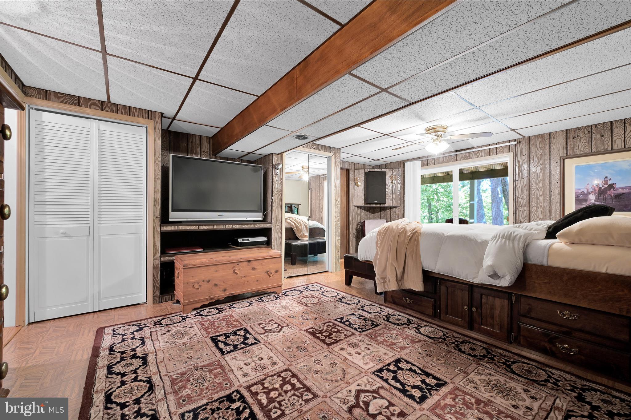 LAKE WYNONAH - Residential
