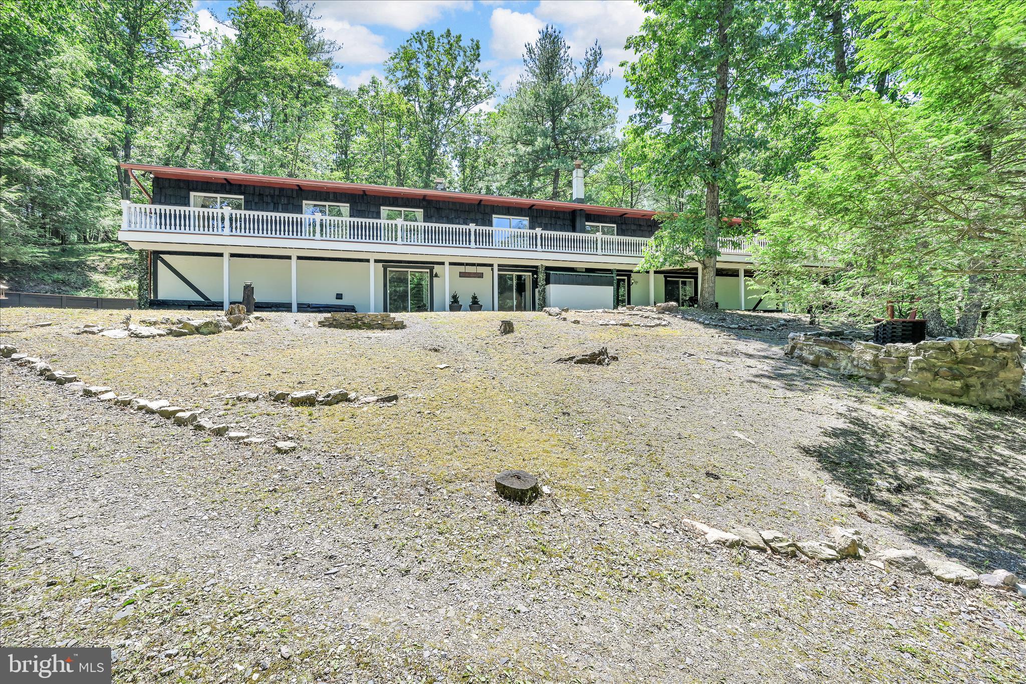 LAKE WYNONAH - Residential