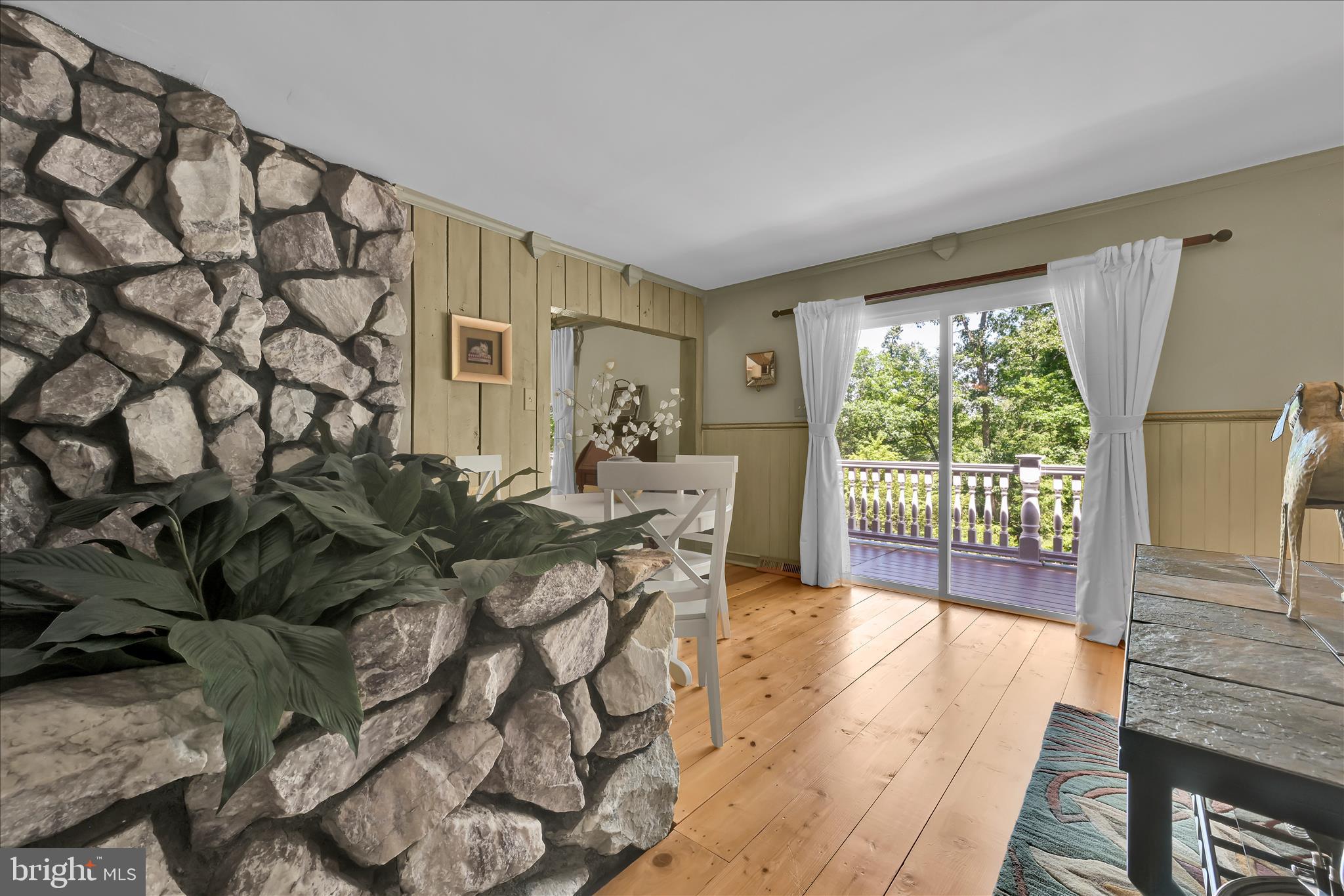 LAKE WYNONAH - Residential