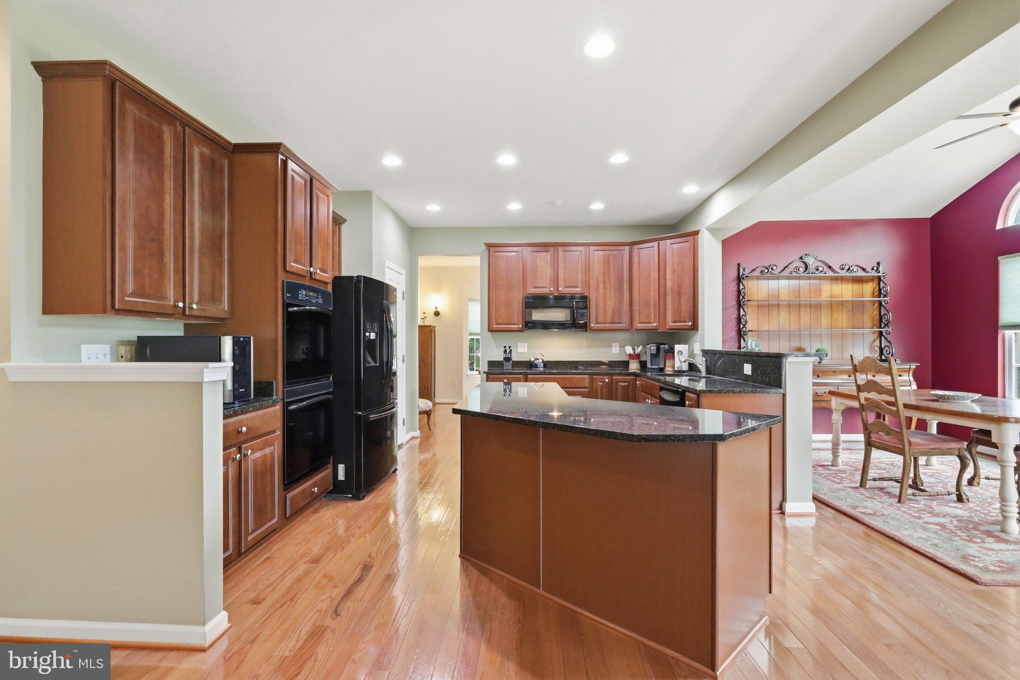 MADDEX FARM - Residential