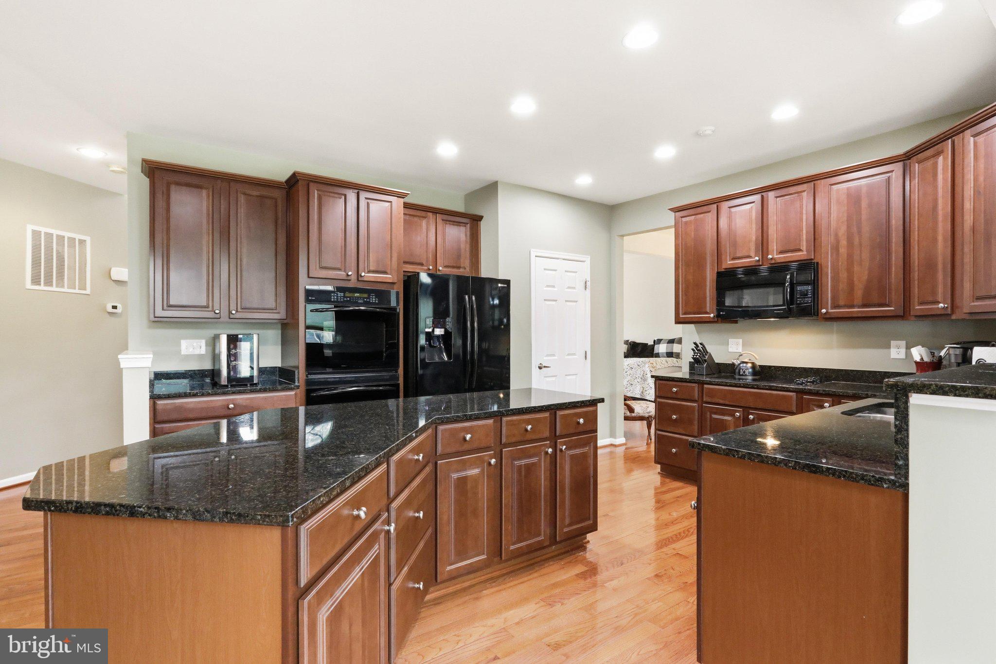 MADDEX FARM - Residential