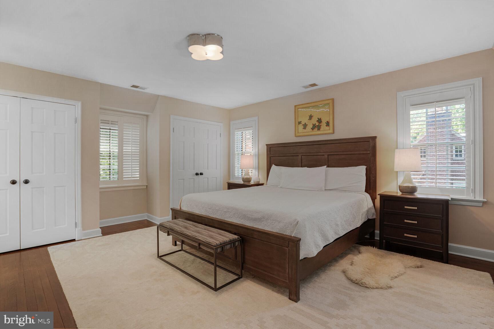 SPRING VALLEY - Residential