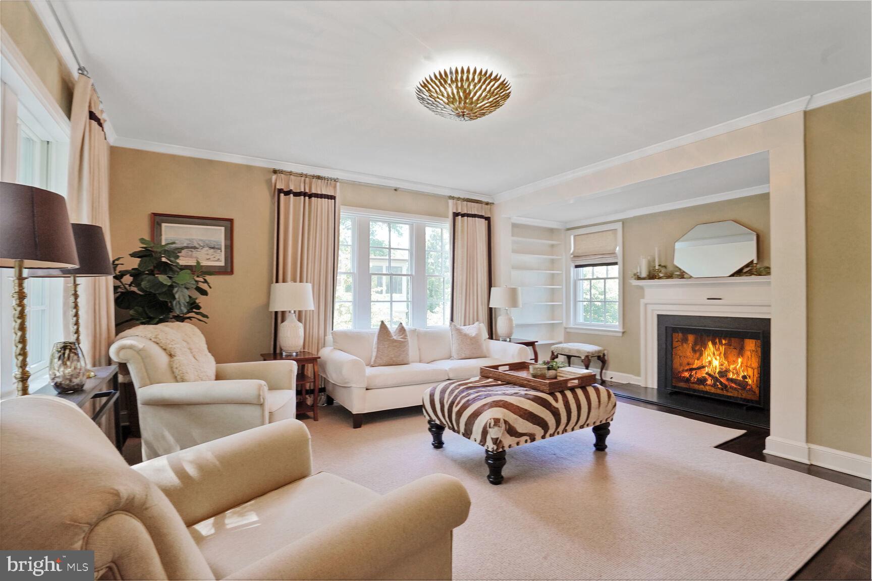 SPRING VALLEY - Residential