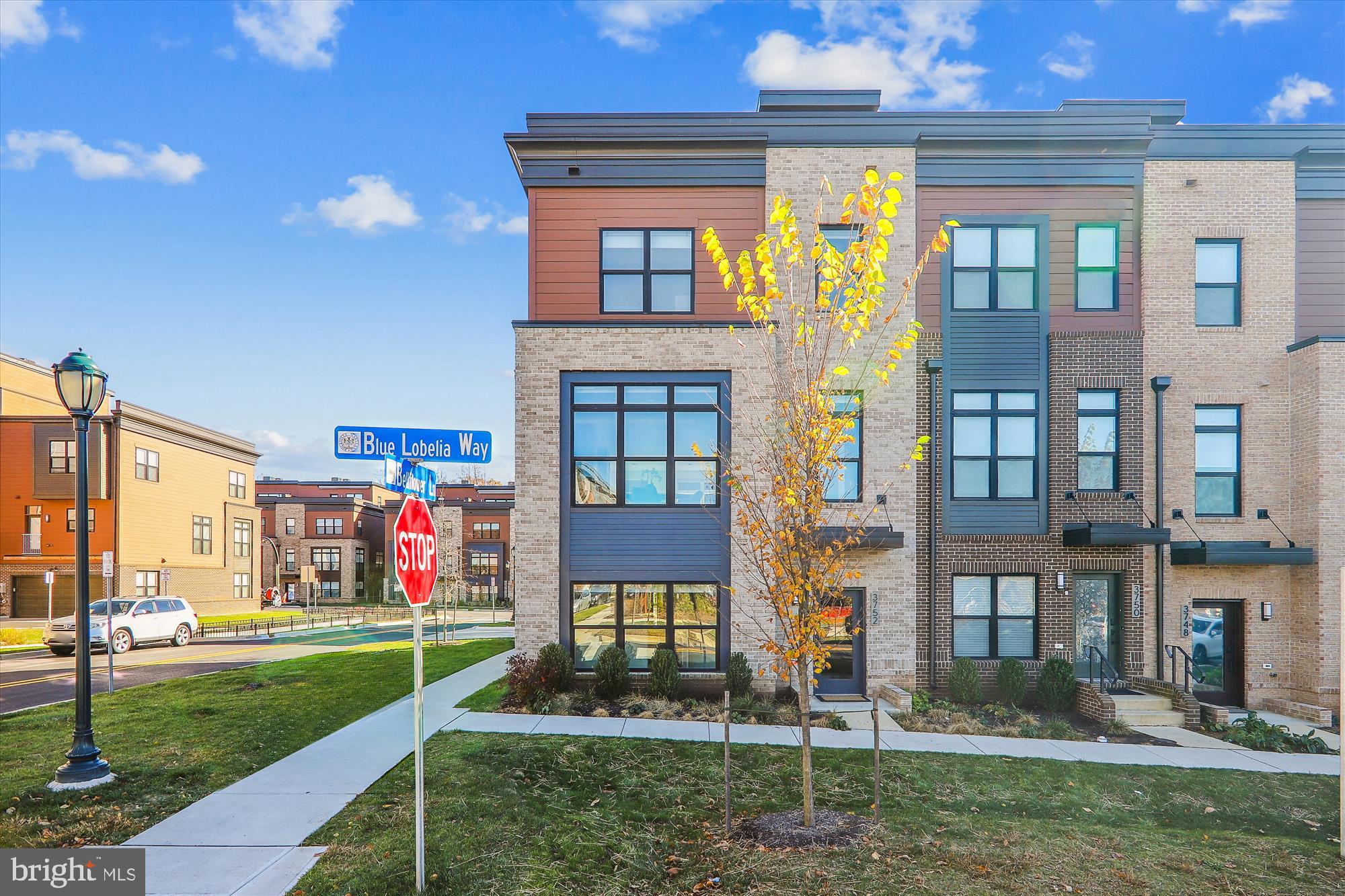 TOWER OAKS - Residential