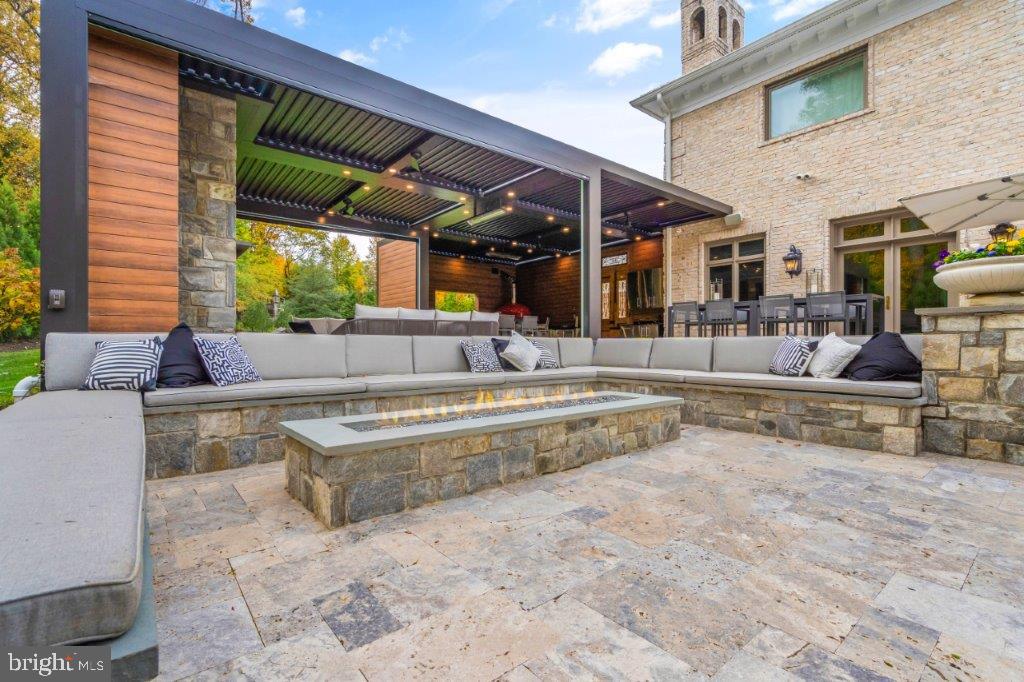 PUTNAM FARM ESTATES - Residential