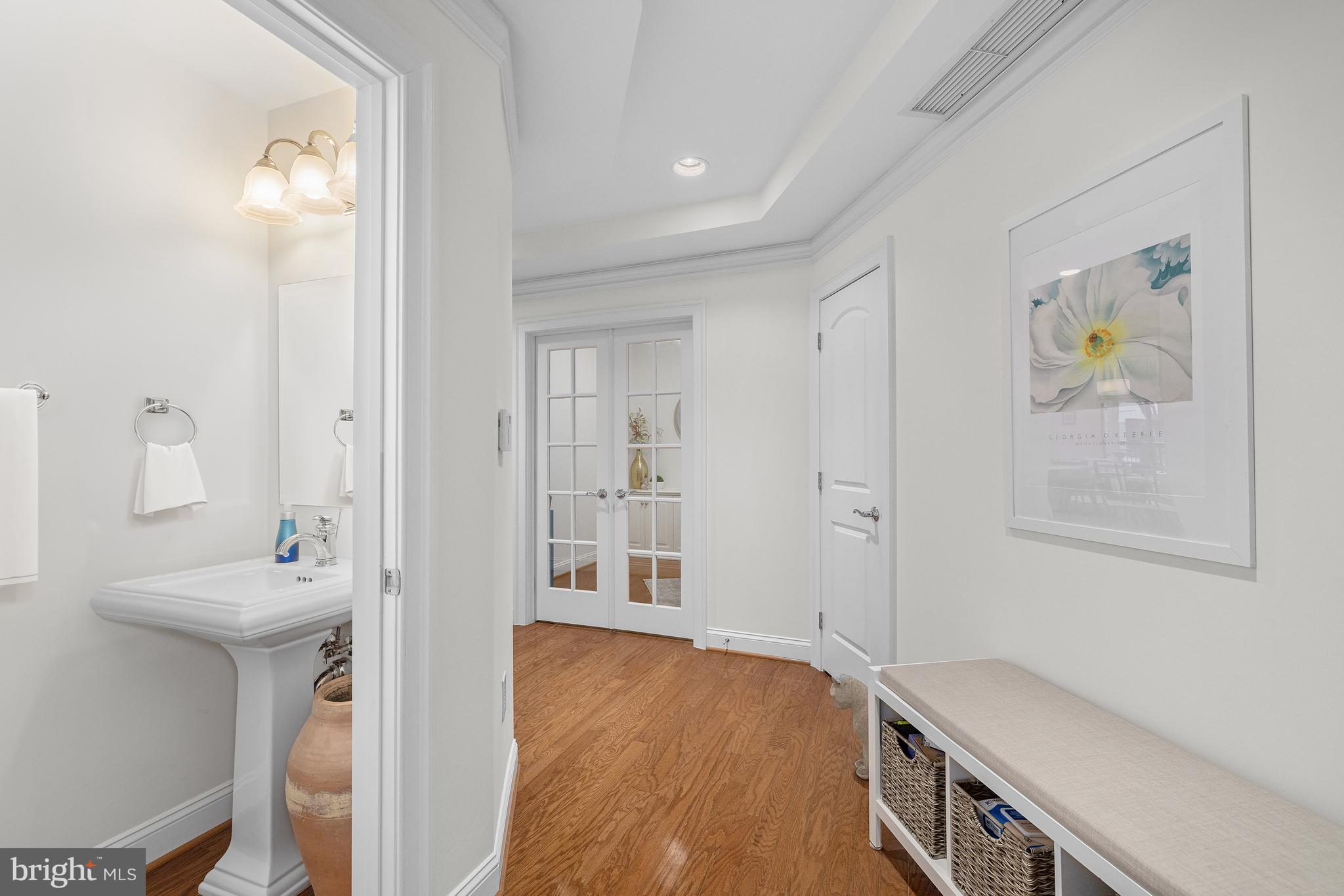 PALLADIUM AT MCLEAN - Residential