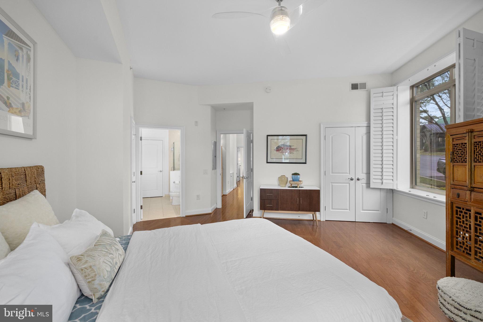 PALLADIUM AT MCLEAN - Residential