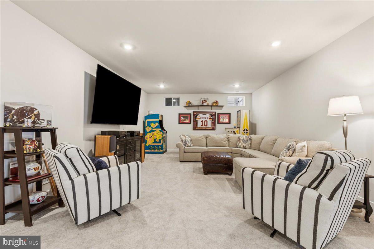 PARKSIDE PRESERVE - Residential