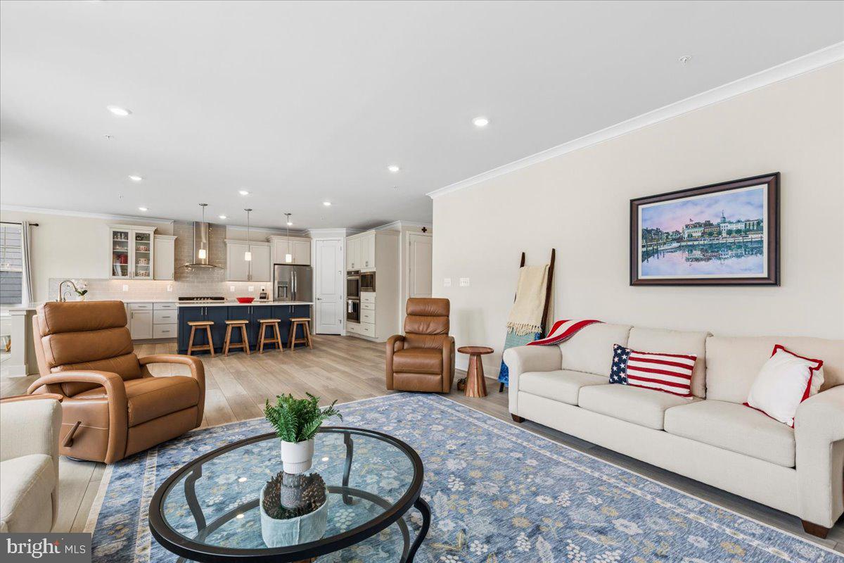 PARKSIDE PRESERVE - Residential