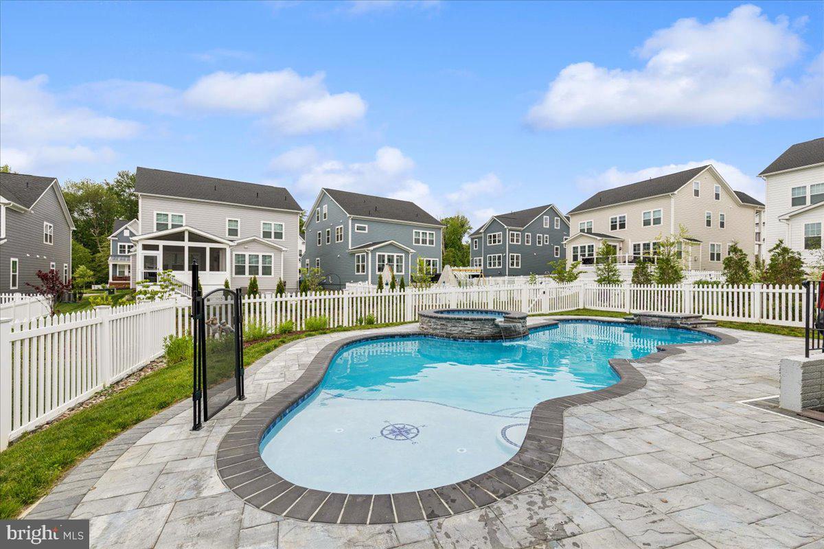 PARKSIDE PRESERVE - Residential