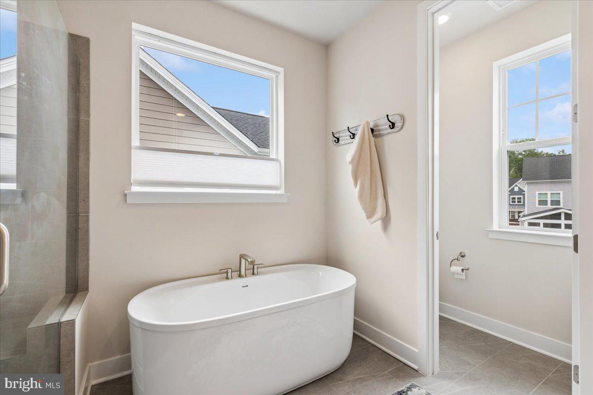 PARKSIDE PRESERVE - Residential